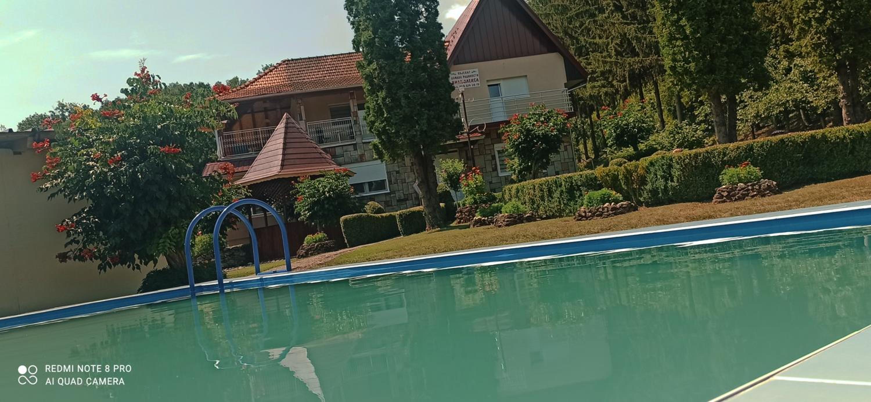 Guest House Vila Aleksa-apartman