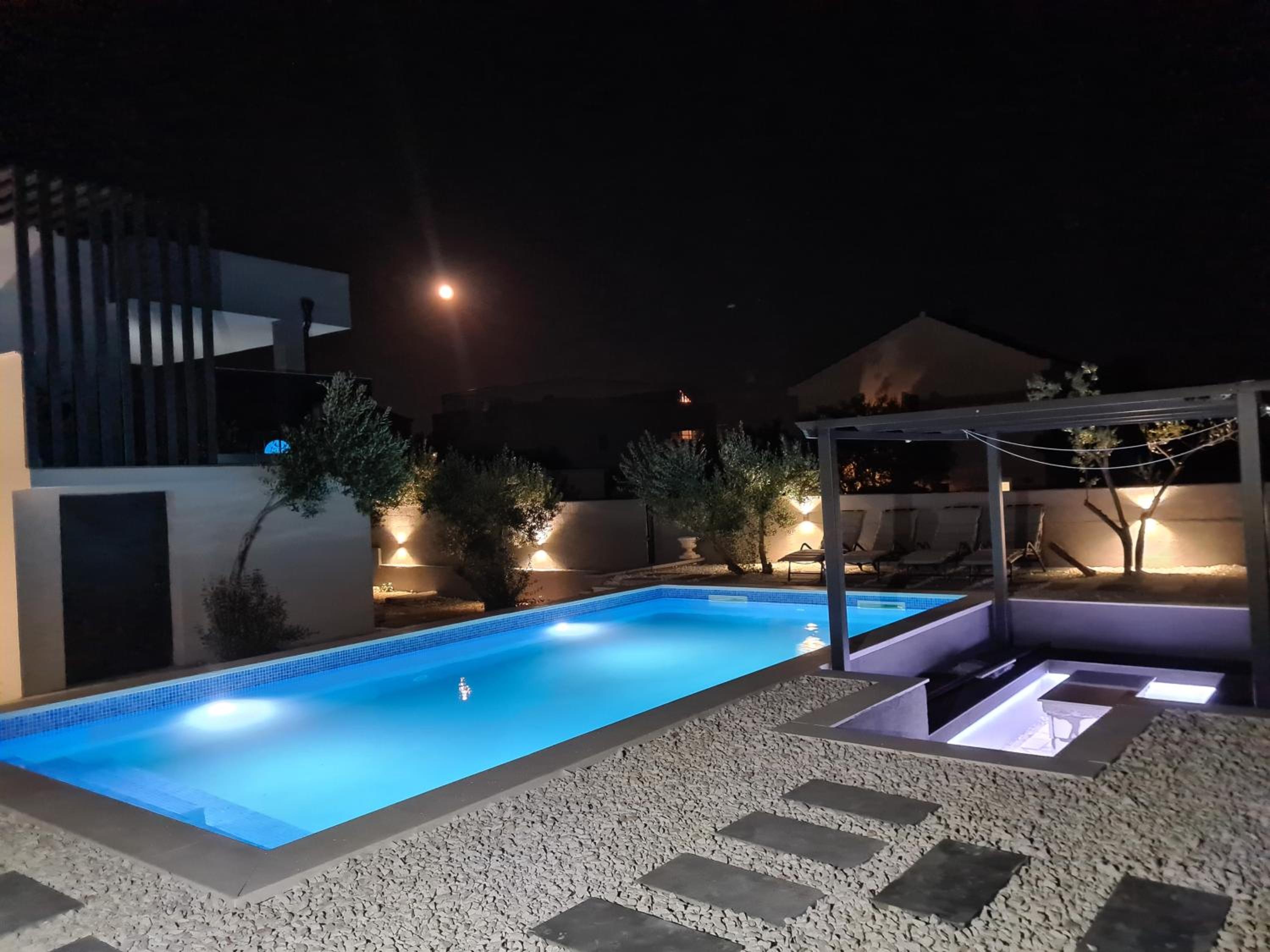 Photo 54