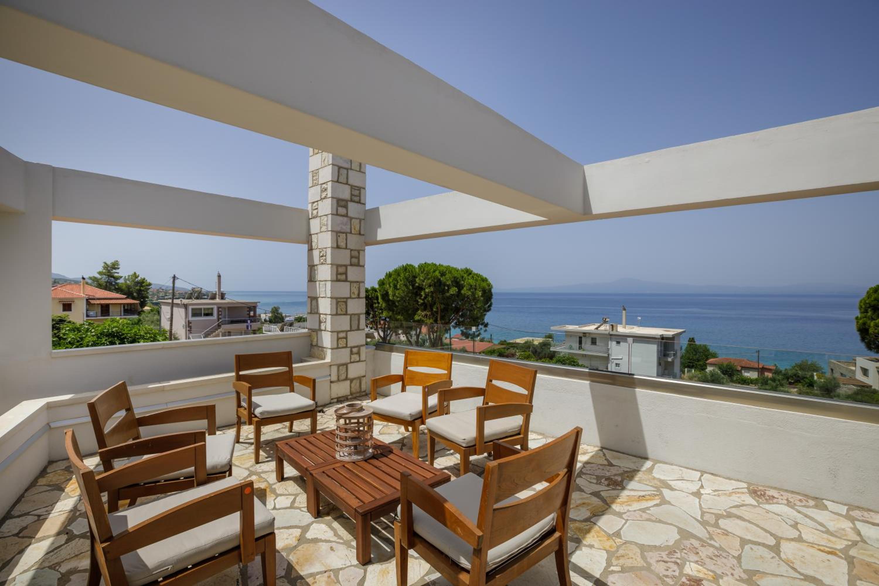 Bay's Balcony Verga view 3