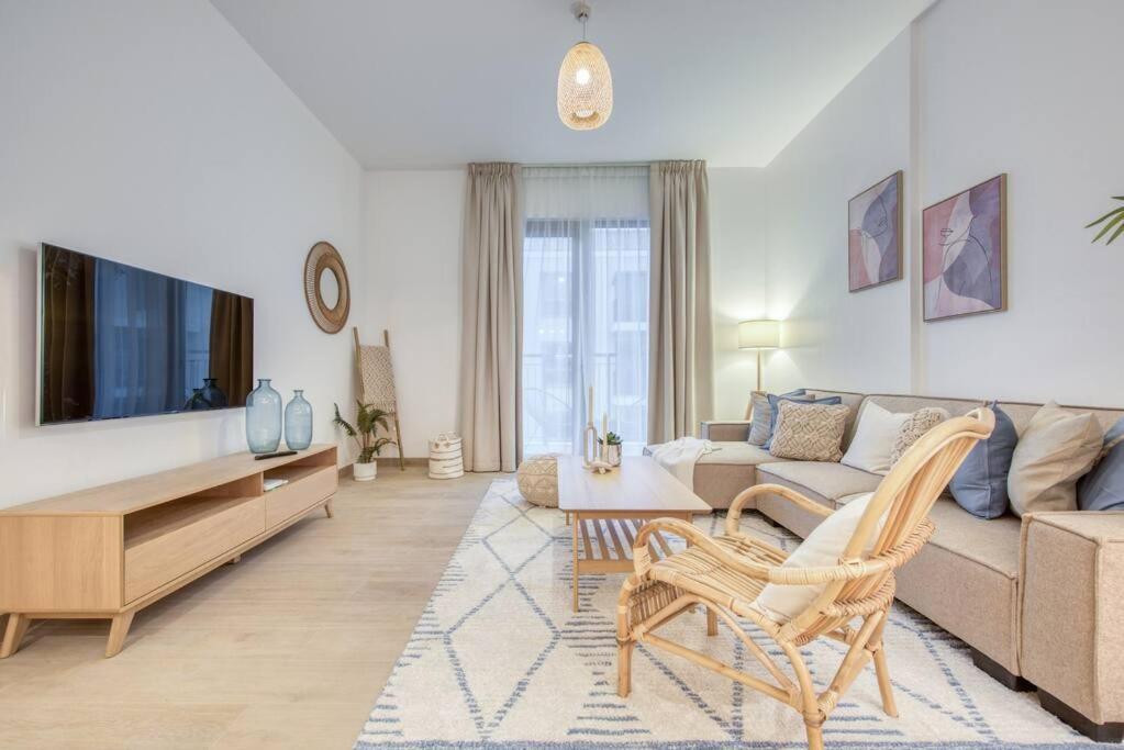 1 Bedroom Apartment in La Mer Beachfront
