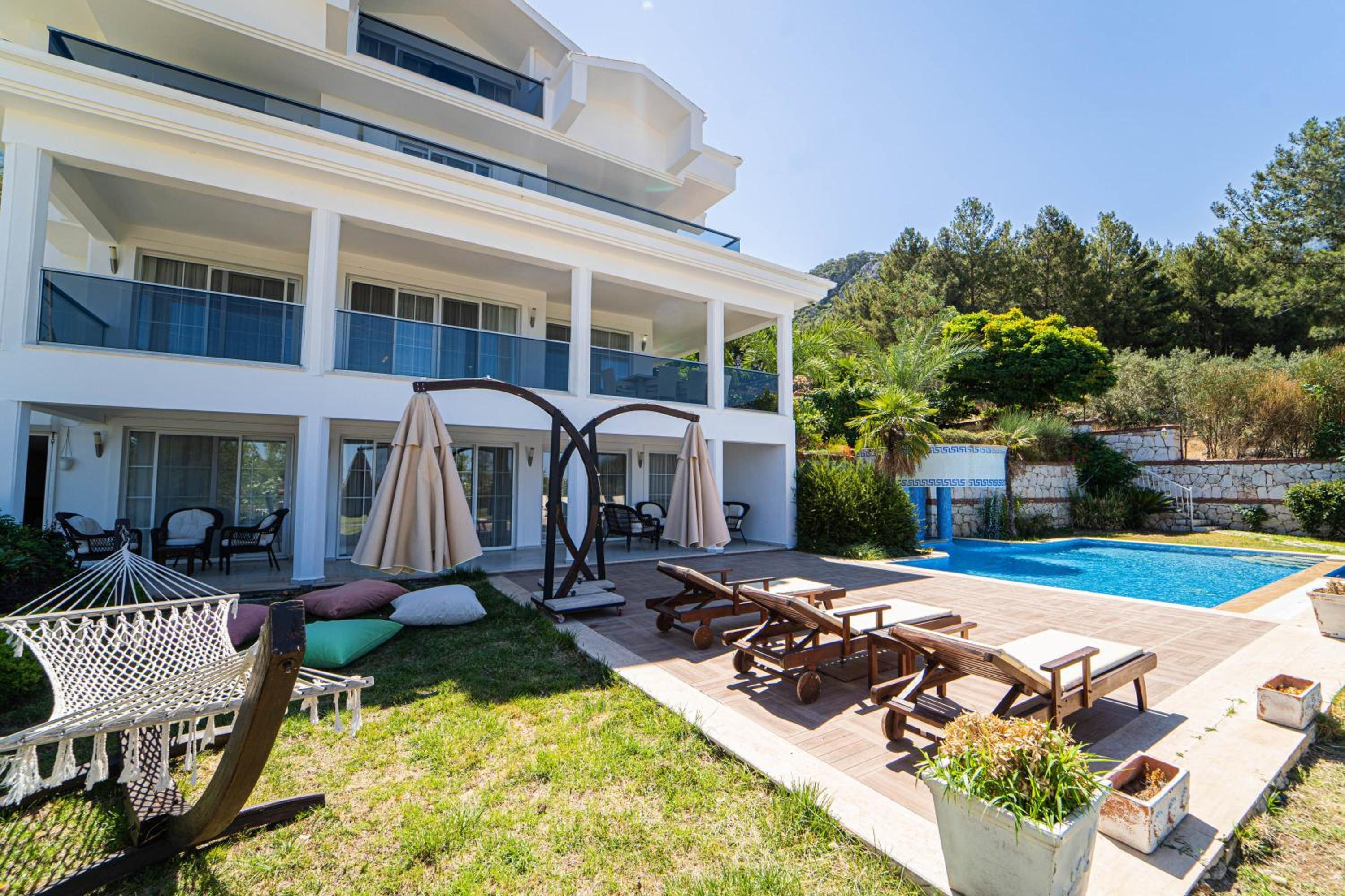 Pleasant House with Private Pool in Fethiye