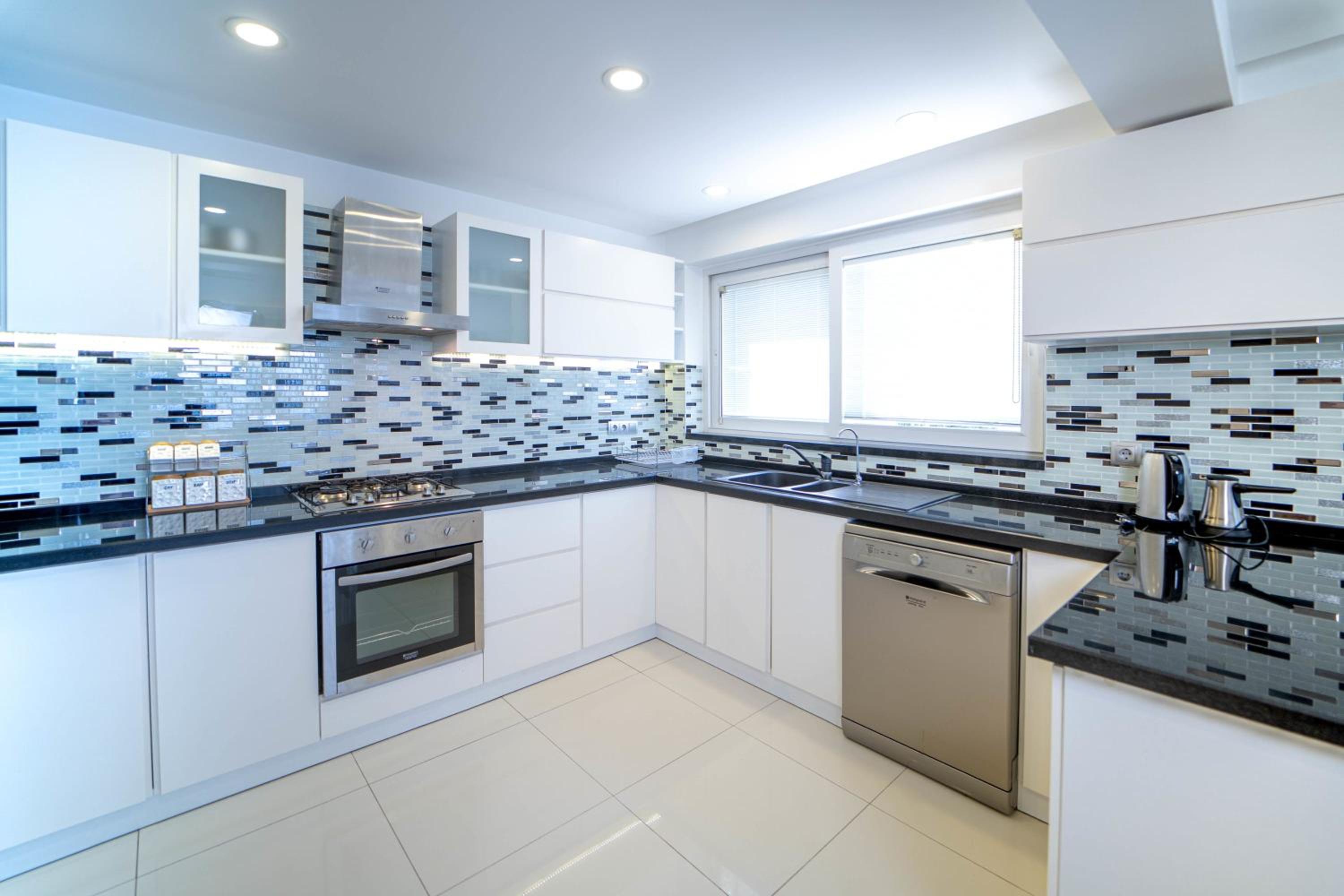 Pleasant House with Private Pool in Fethiye view 4