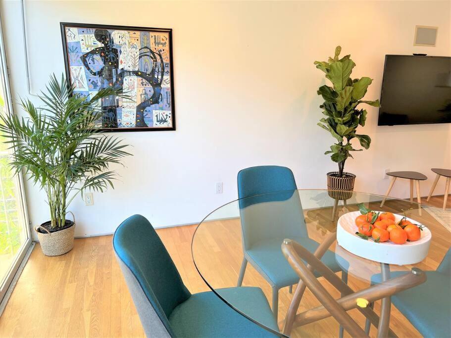 Urban Luxury in Brentwood/Beverly Hills