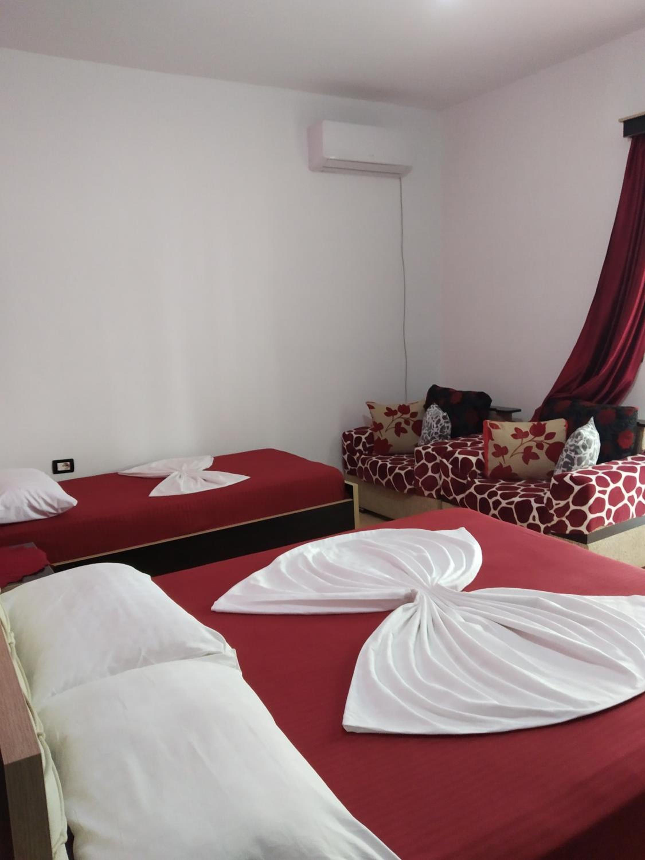 Fjori Apartments photo 5