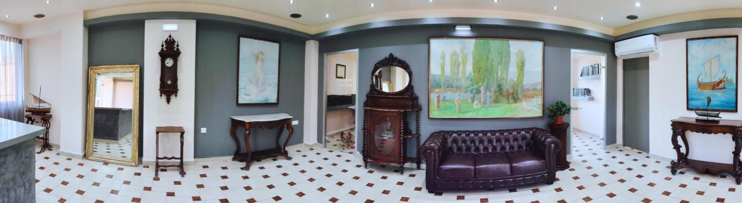 Penelope Apartment Hotel