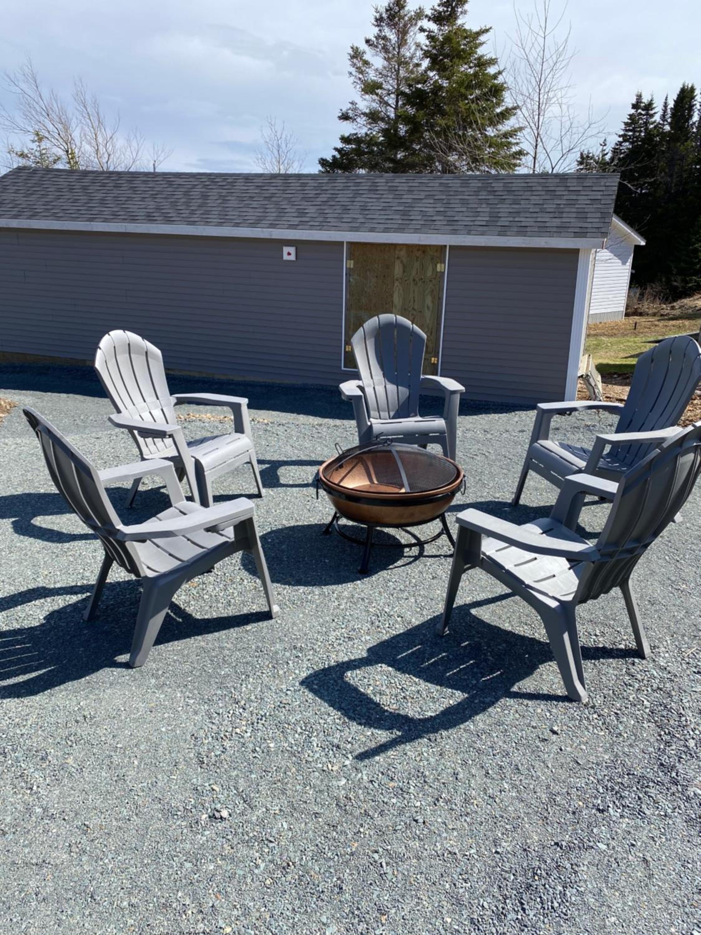 Family Ties Vacation Home - Greenham House