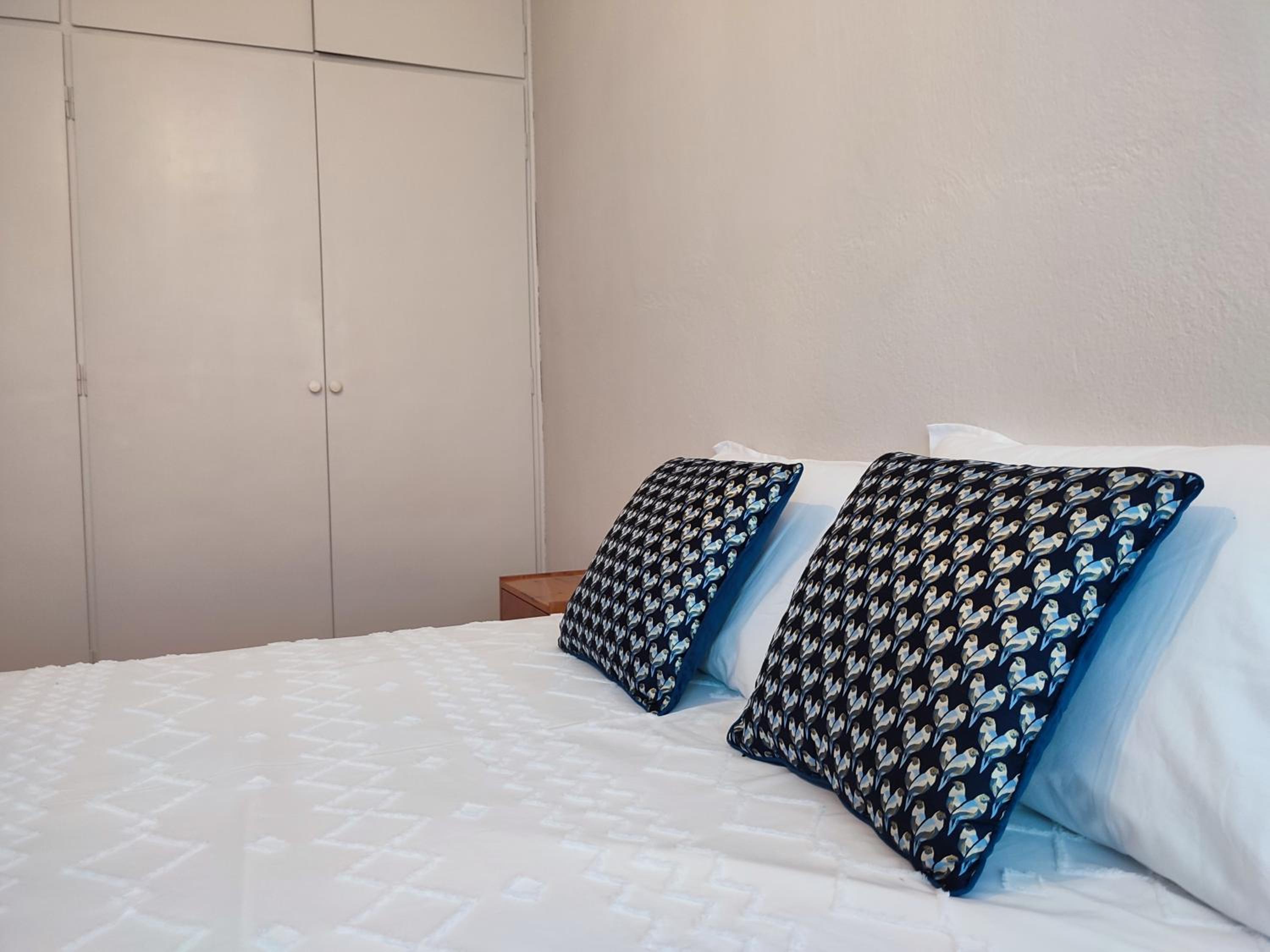 Emme Central - spacious apartment view 2