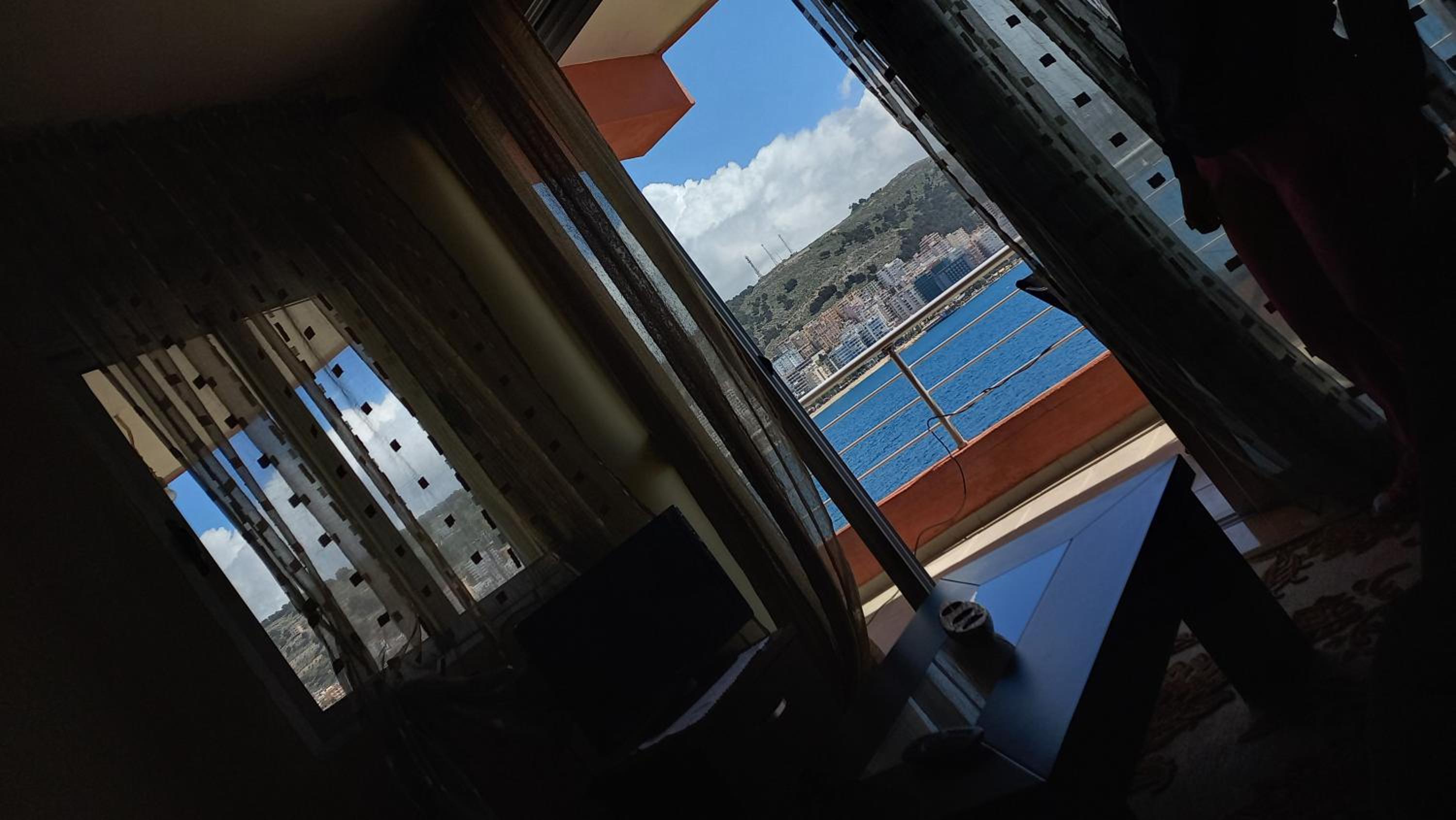 Apartment with sea view