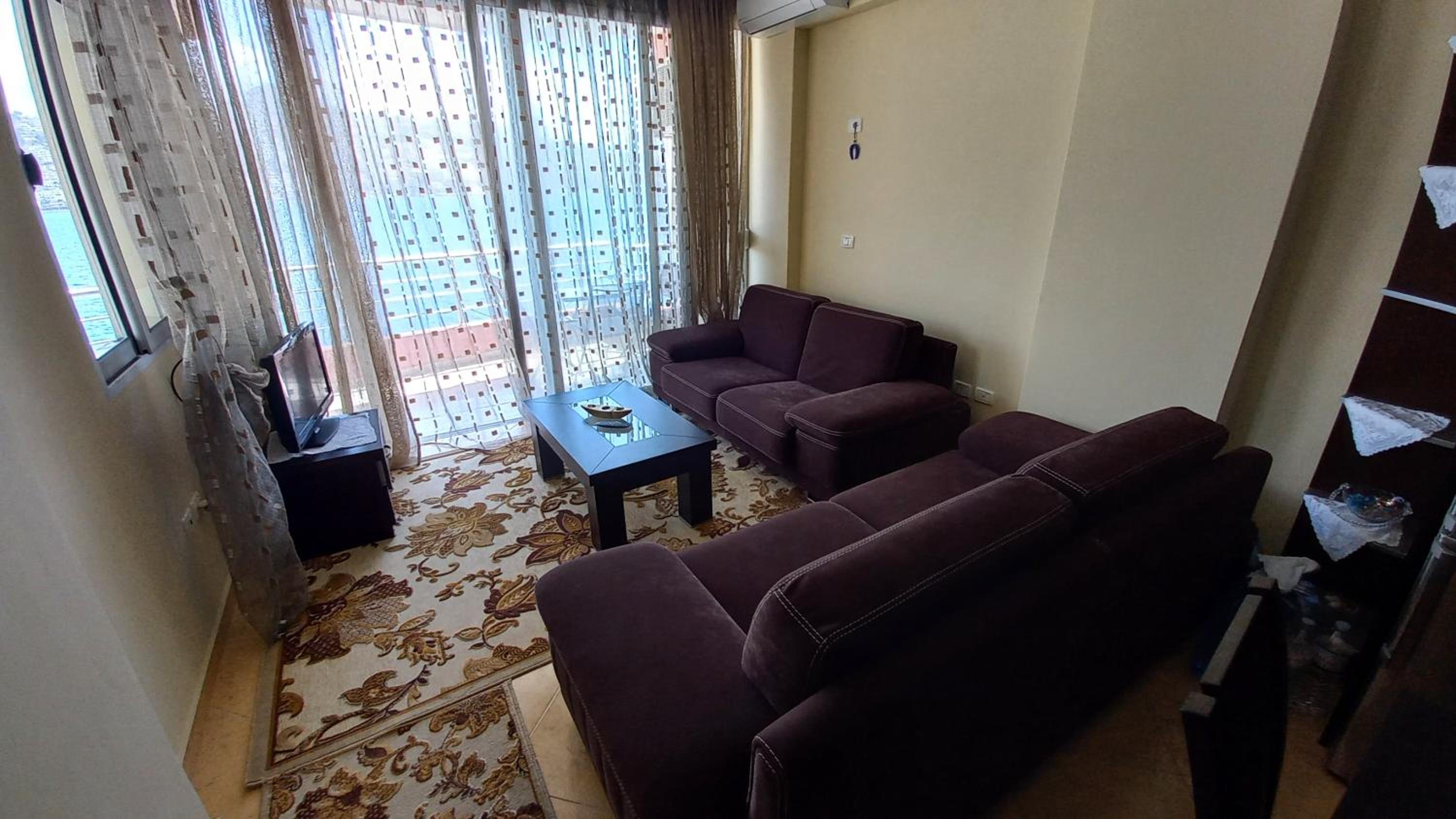 Apartment with sea view