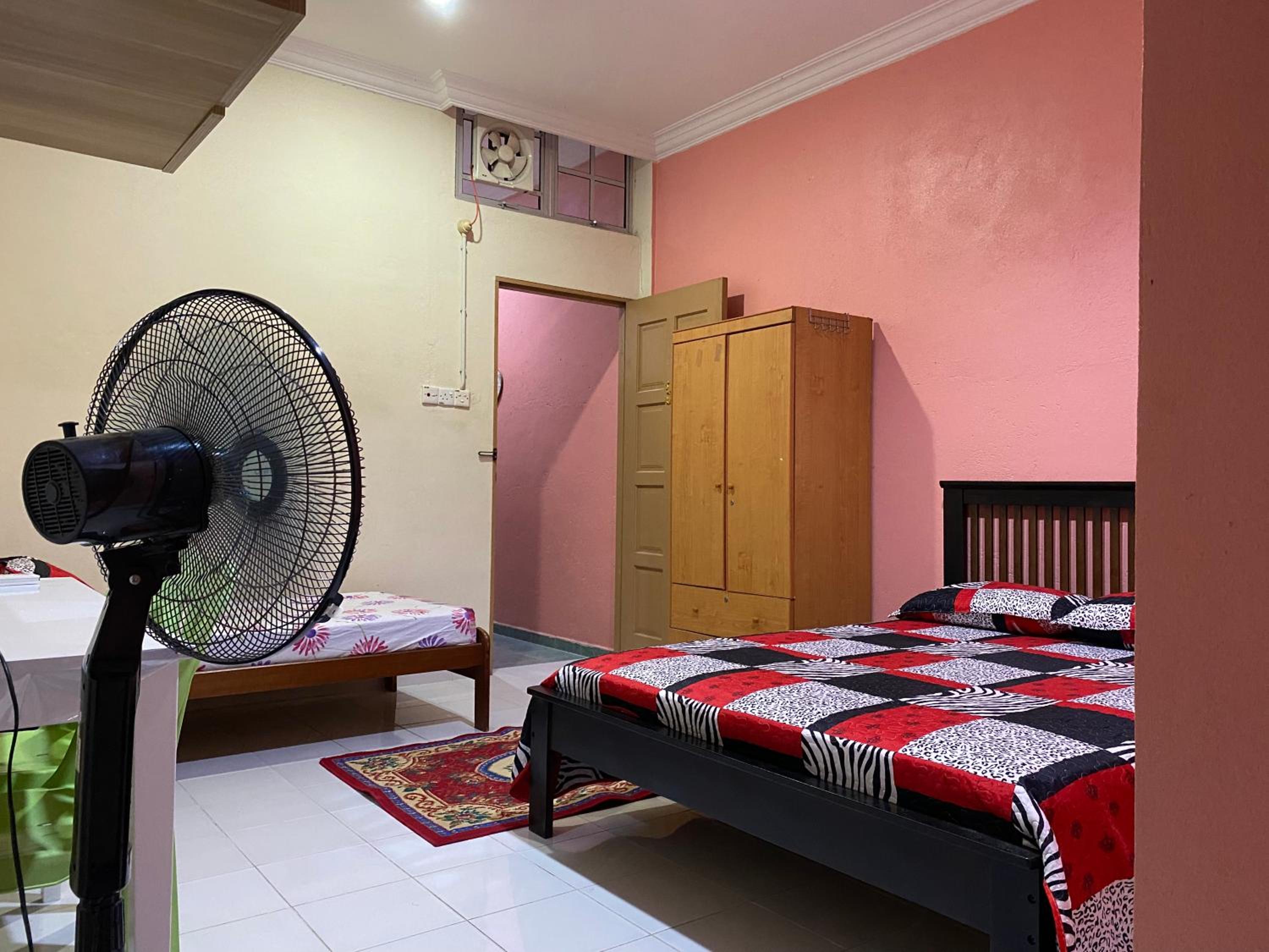 Bilik Harian Pengkalan Chepa photo 8