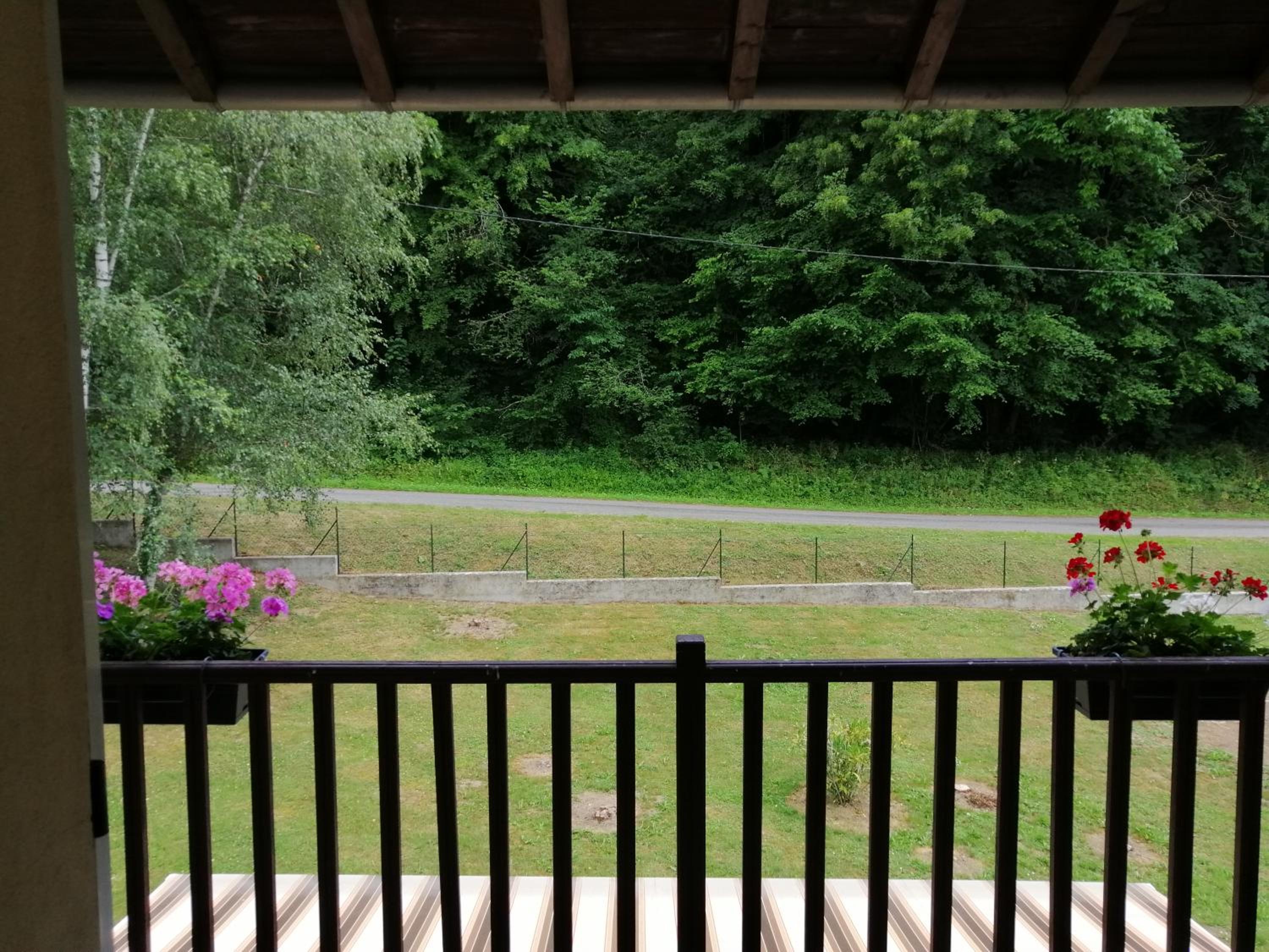 A LA JOIE DE VIVRE Chez l'habitant