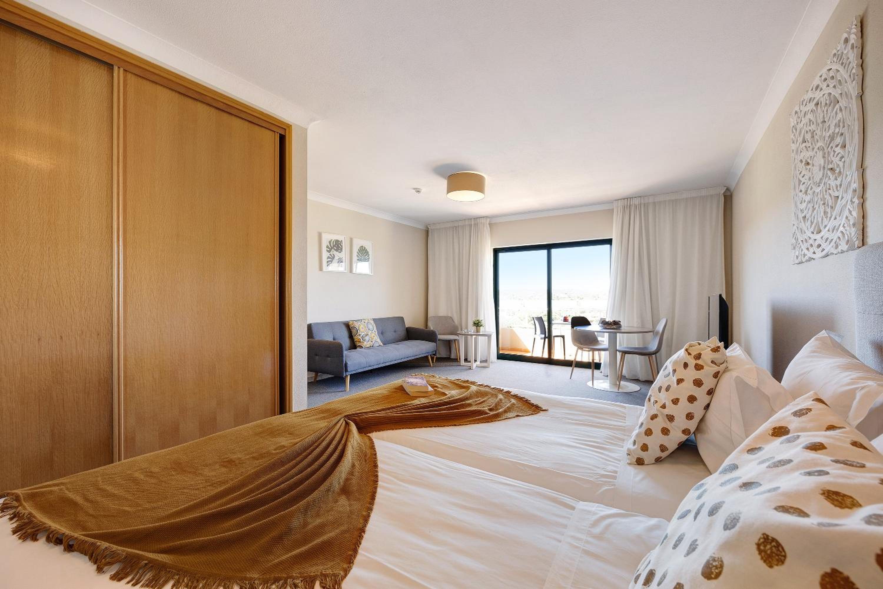 Pestana Gramacho Residence Studio