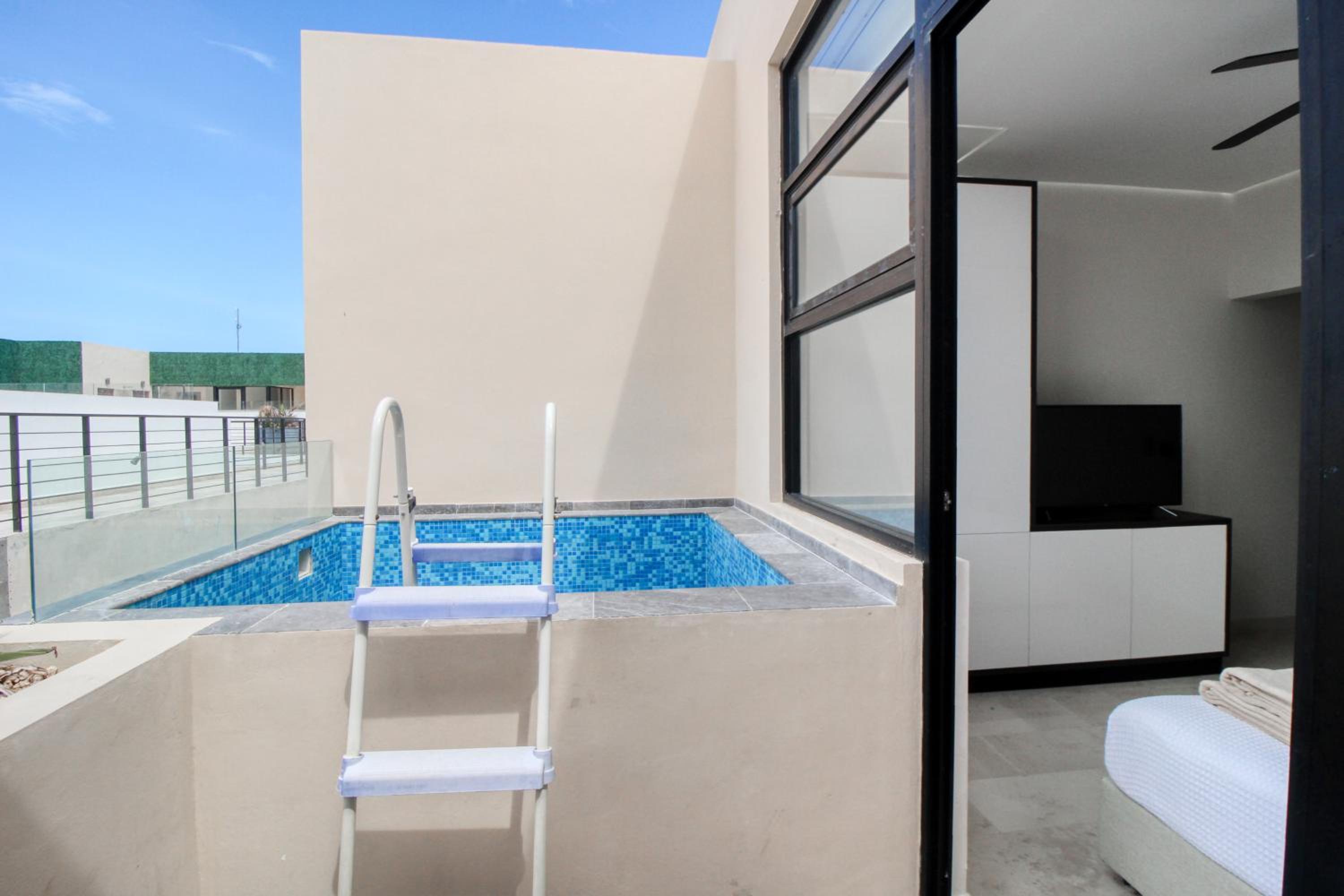 Moonlight 306 at Aldea Zama