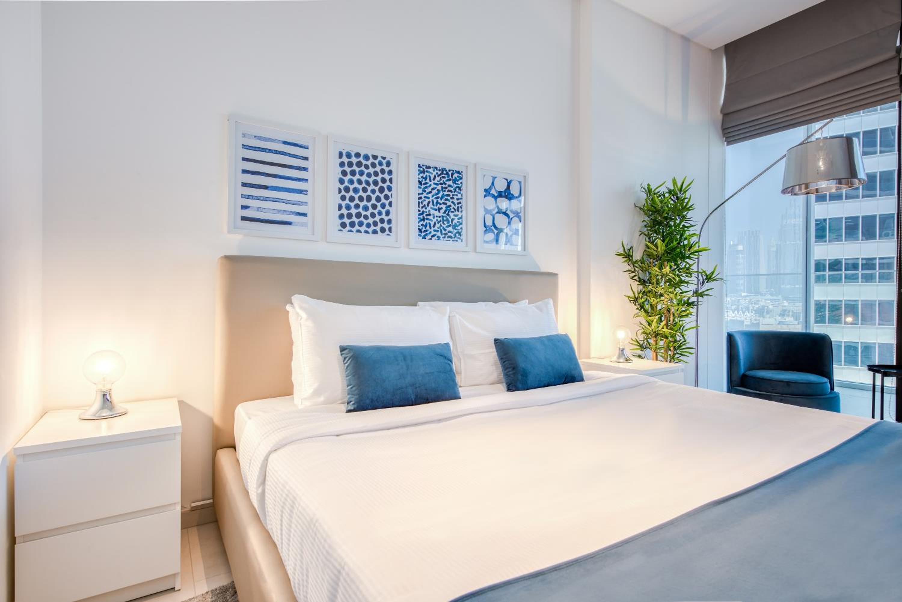 Maison Privee - Luxury, Spacious, Modern Near Burj Khalifa and Dubai Canal