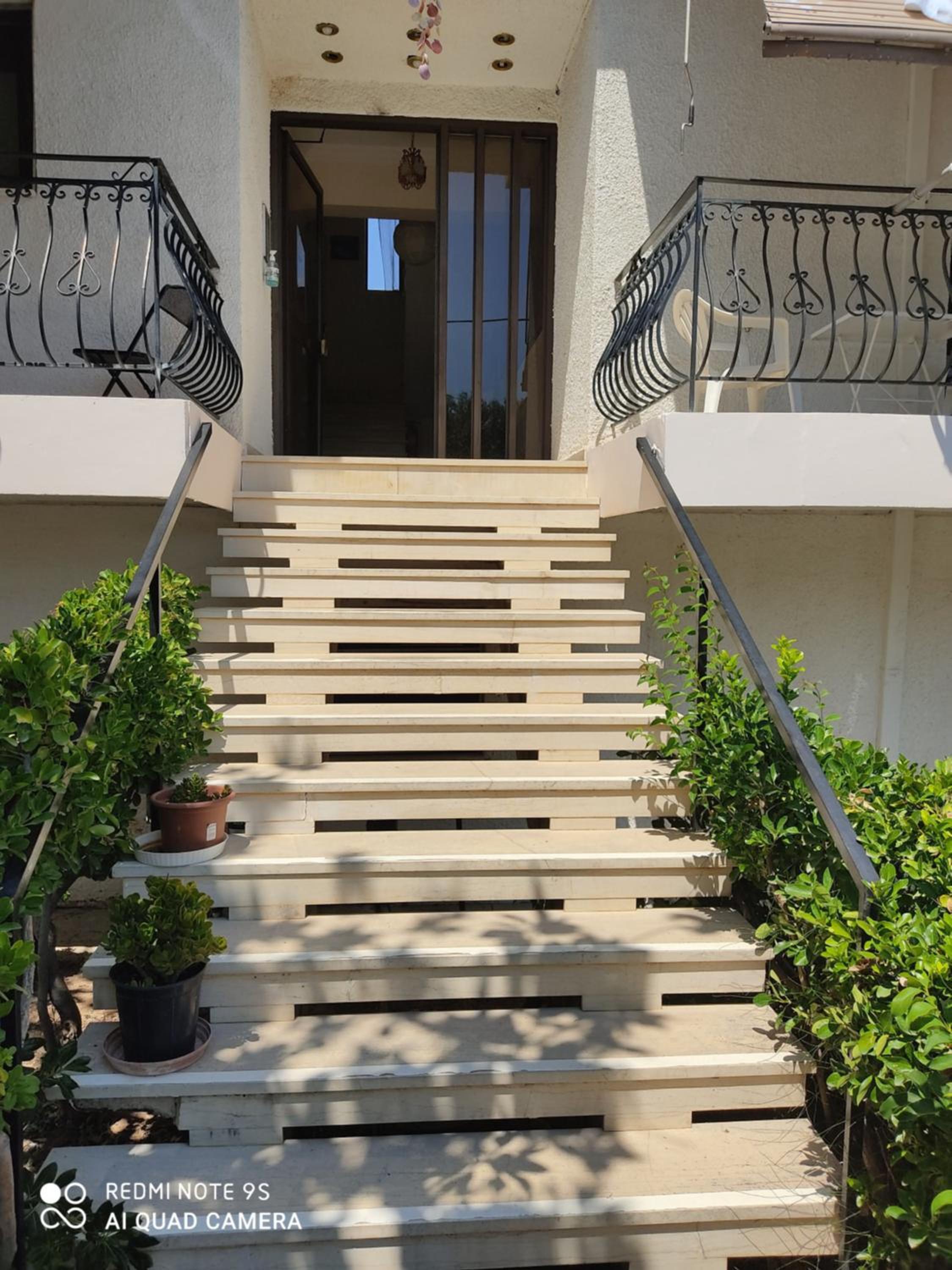 Roustis Apartments photo 4