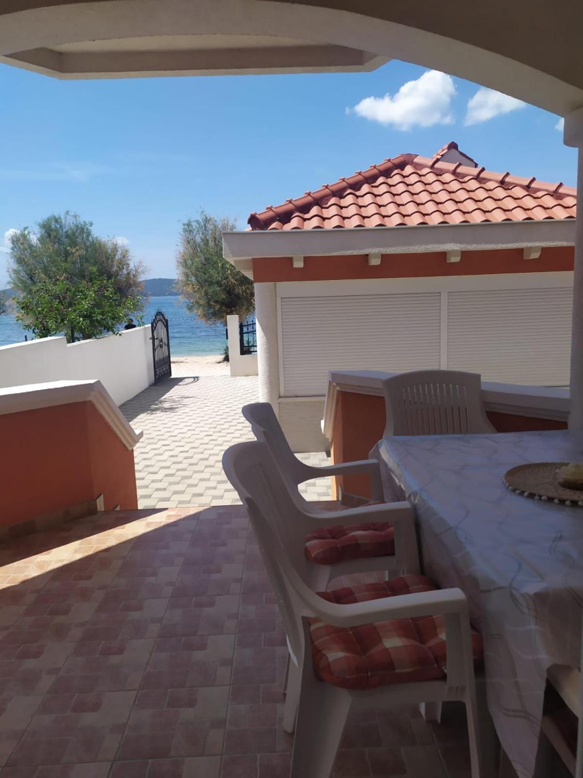 Apartments Bralic