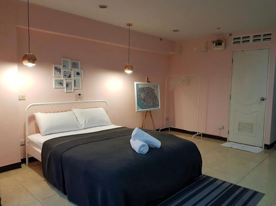 Sweet Honey Tossed Private Condo
