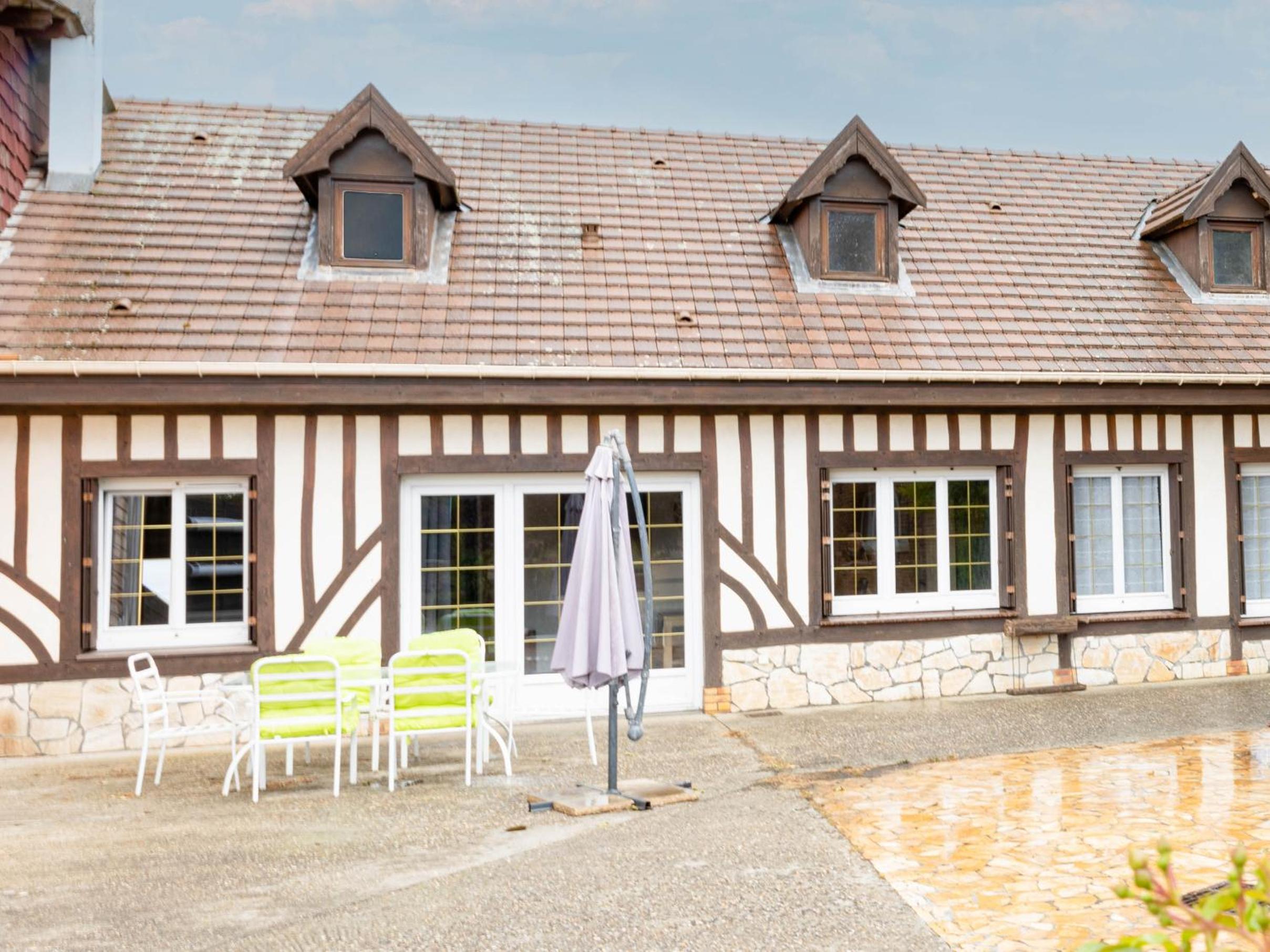 Domaine de karoli view 2