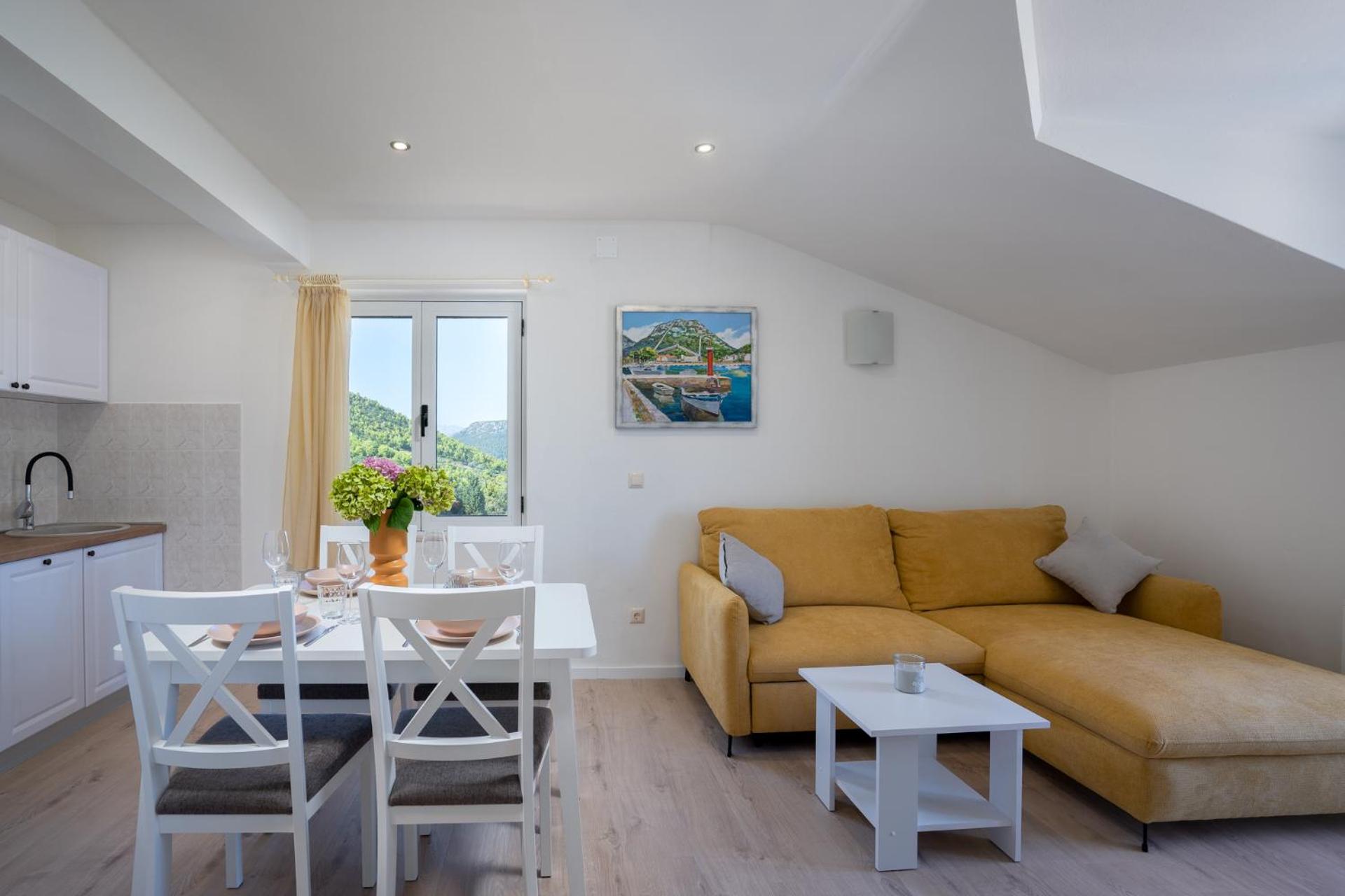 Apartments Mili