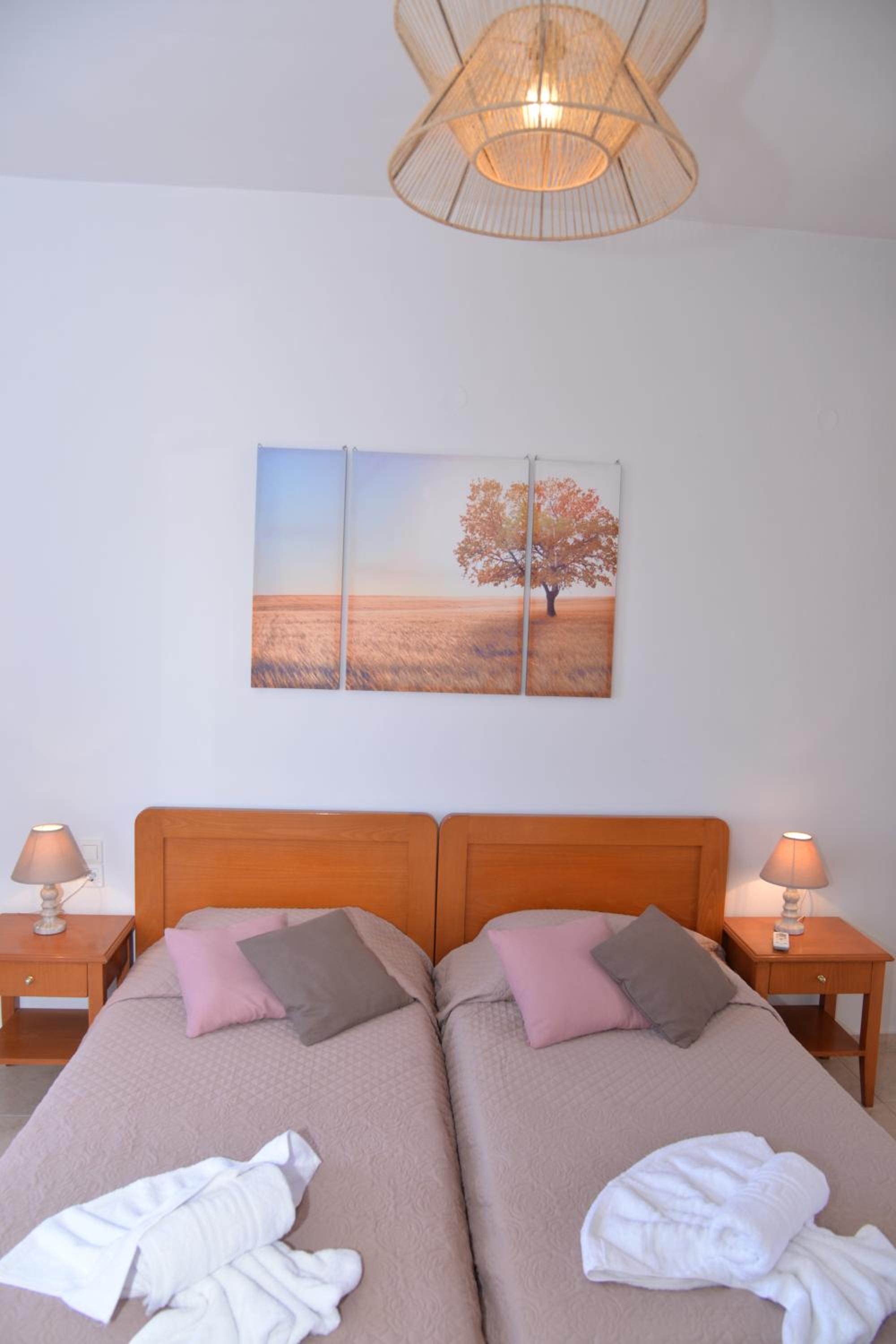 Sunny Rooms