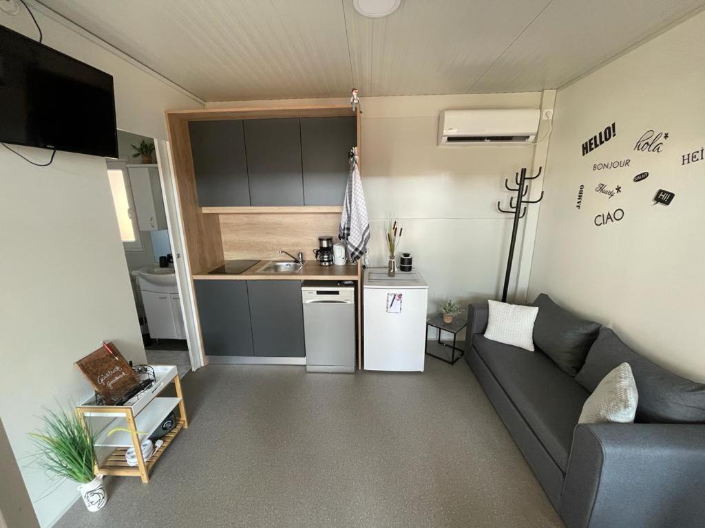 H&S Mobile Home