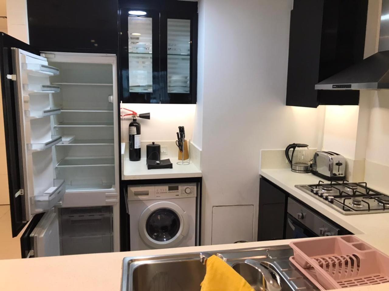 Spacious one bedroom close to Burj Khalifa, Dubai Mall in Business Bay