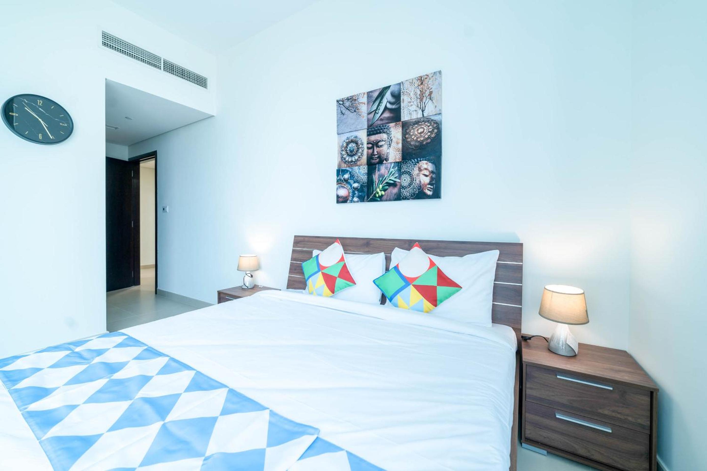 OYO 589 Najma Tower, Two bedrooms Apartments, Sports City
