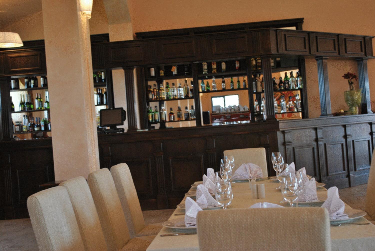 restaurant