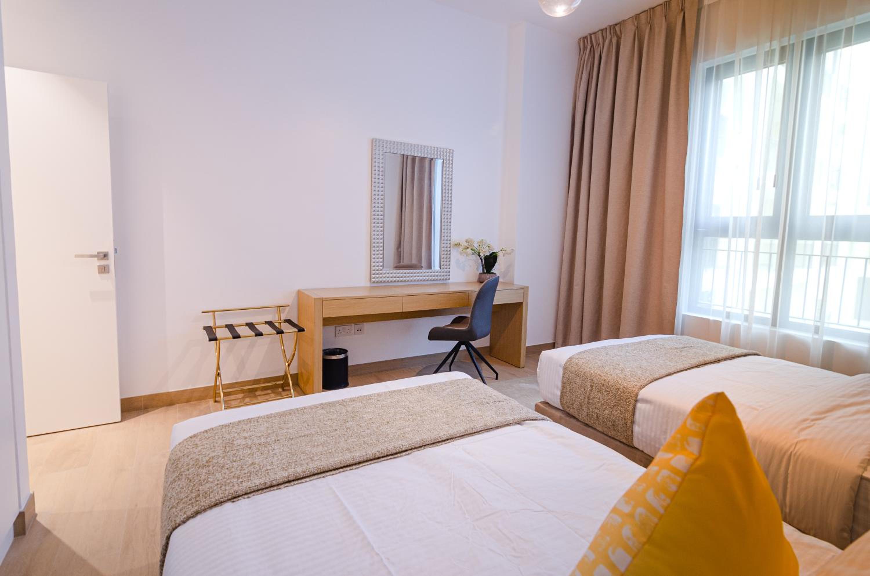 Outstanding New Apartment with Sea View In La Mer