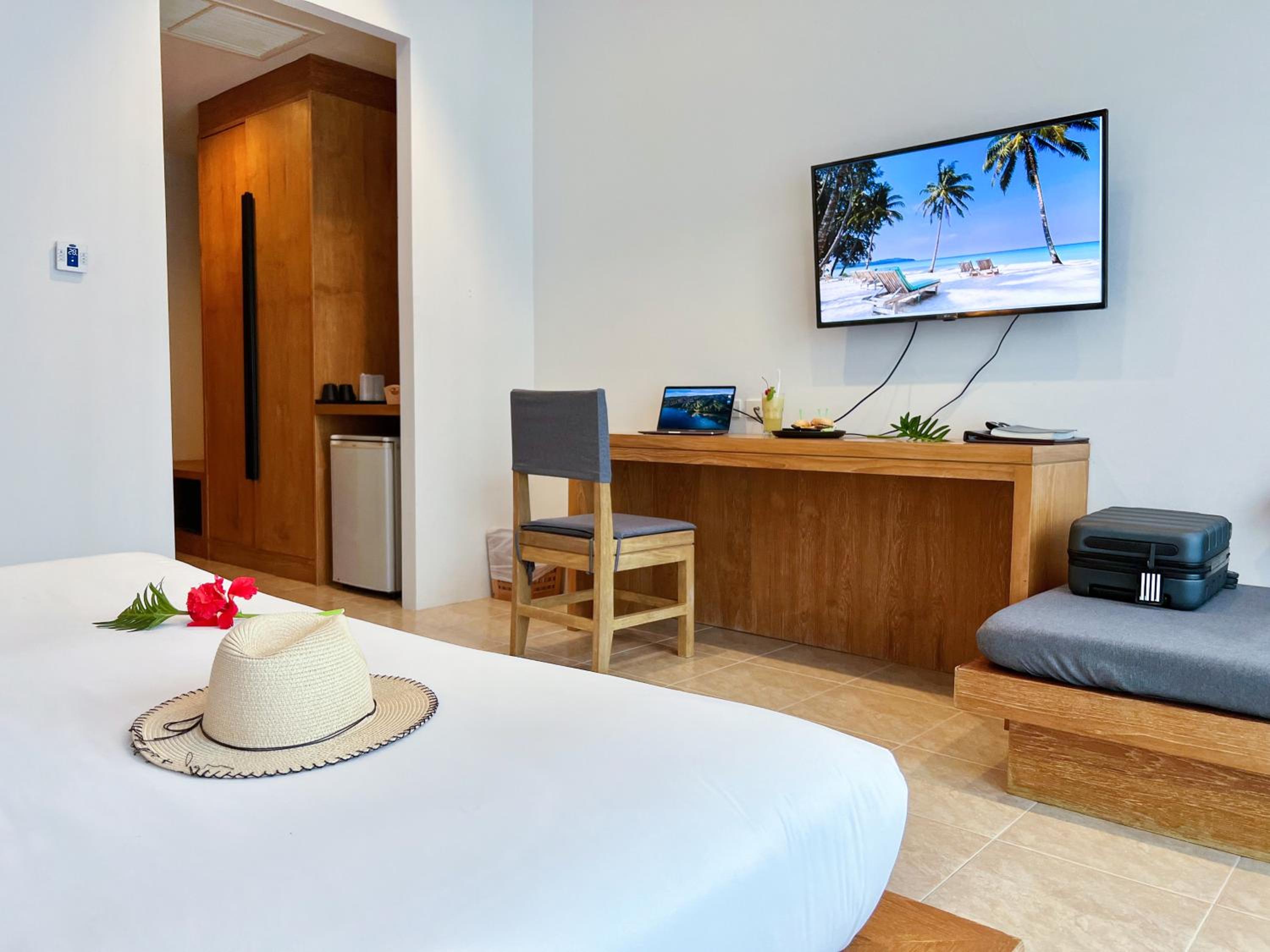 BLU PINE Villa & Pool Access - SHA Plus — 27