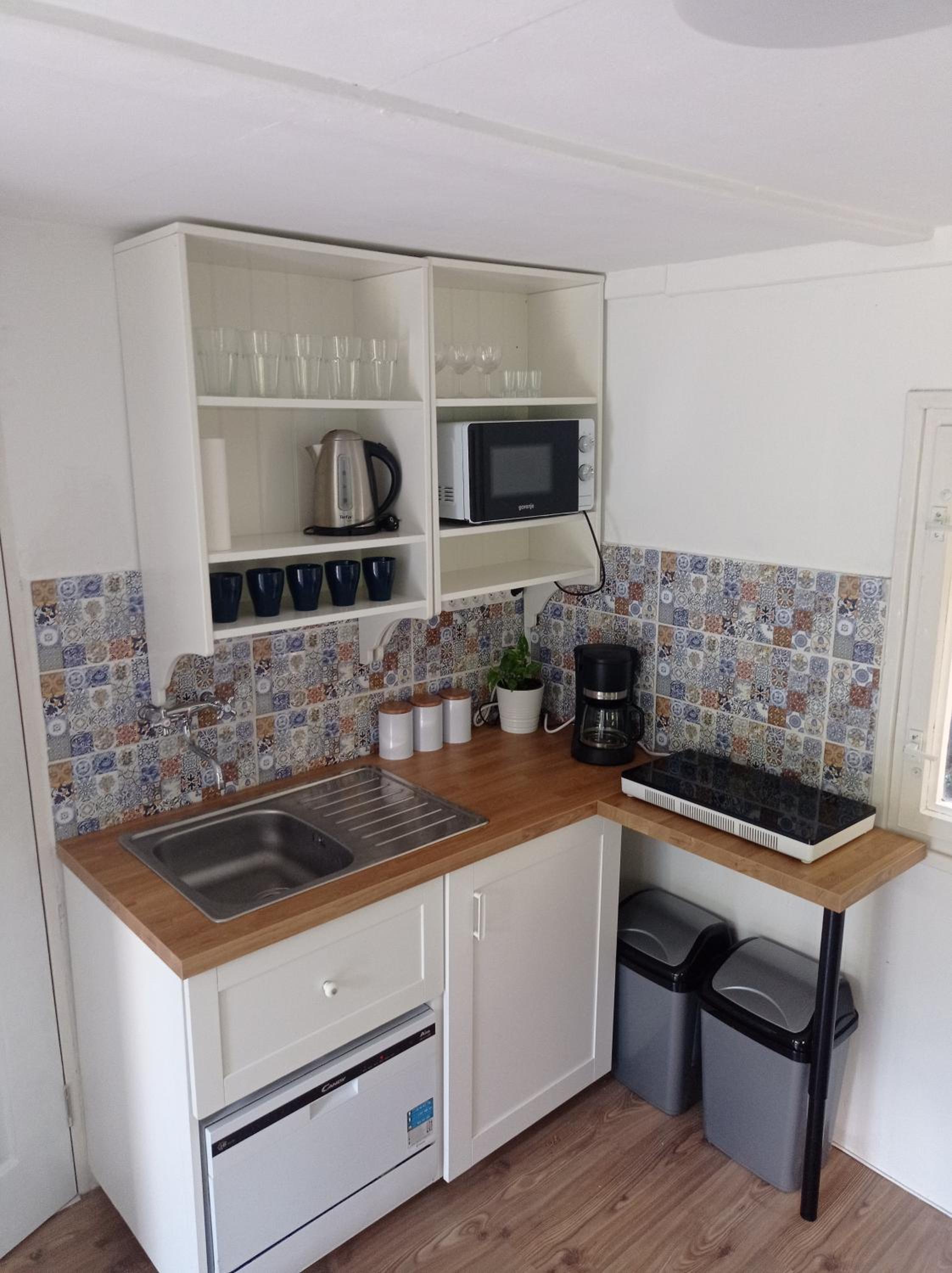 Akarattya Endless Summer Woodhouse