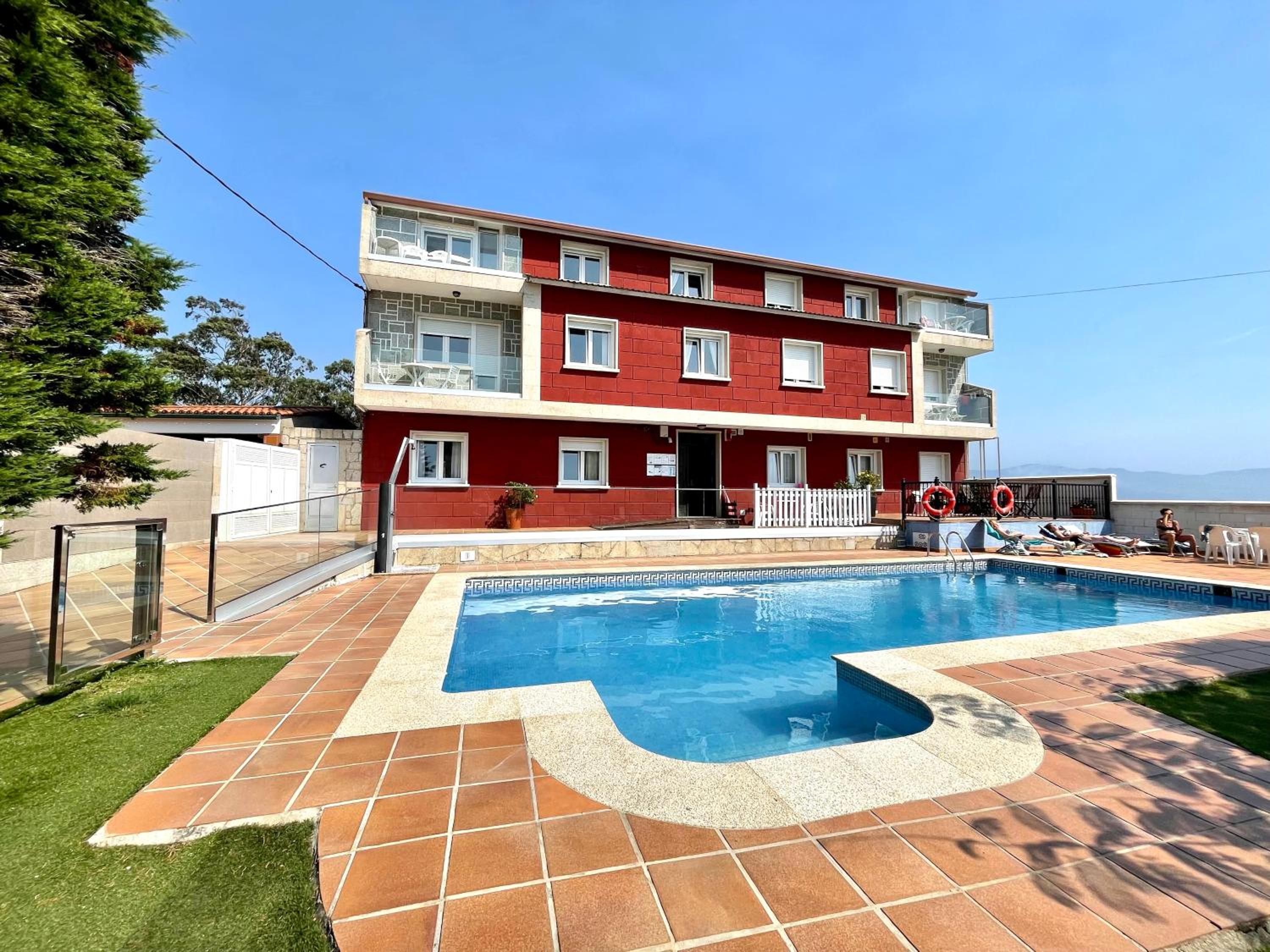 Apartamentos Sinás Playa view 4