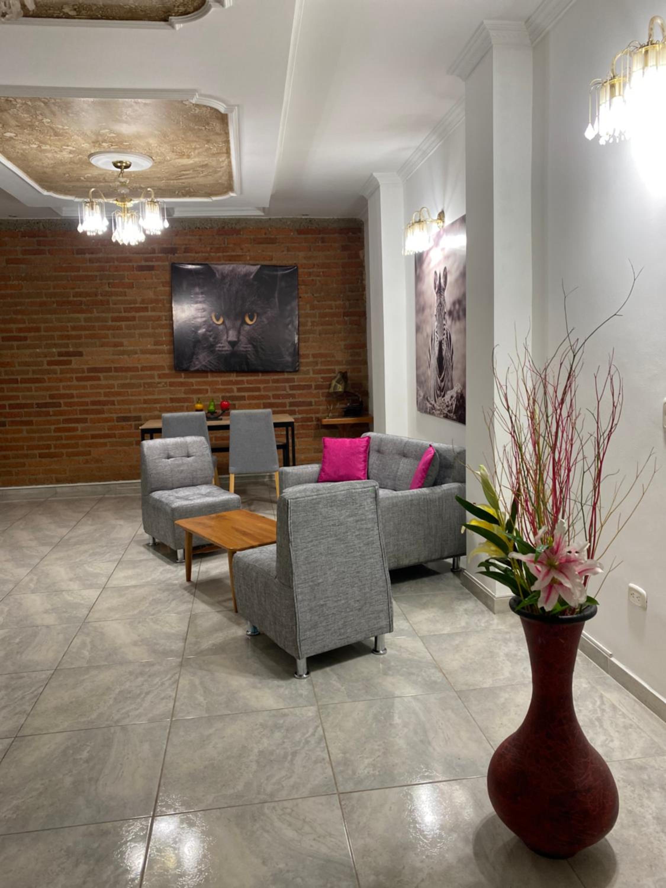 CASA CON JACUZZI CENTRO PEREIRA