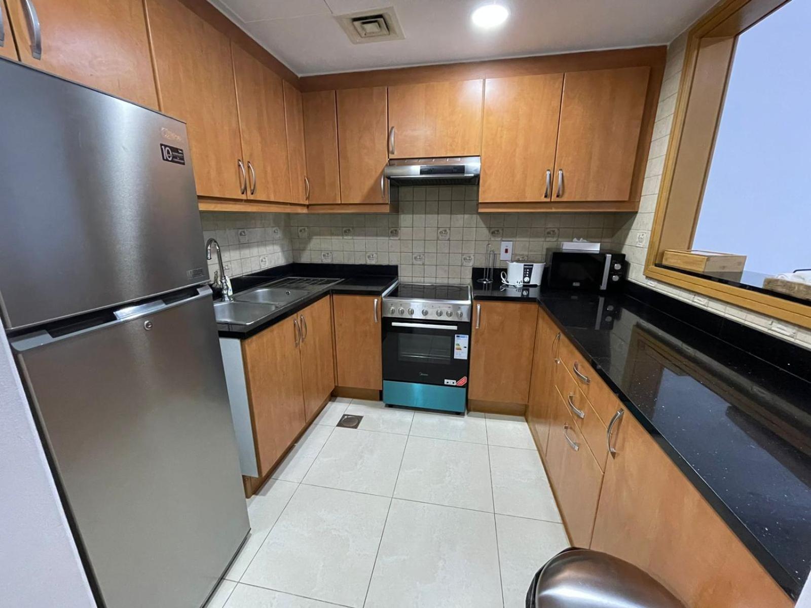 [METRO] Premium Location Lovely 2 Bedroom In JLT