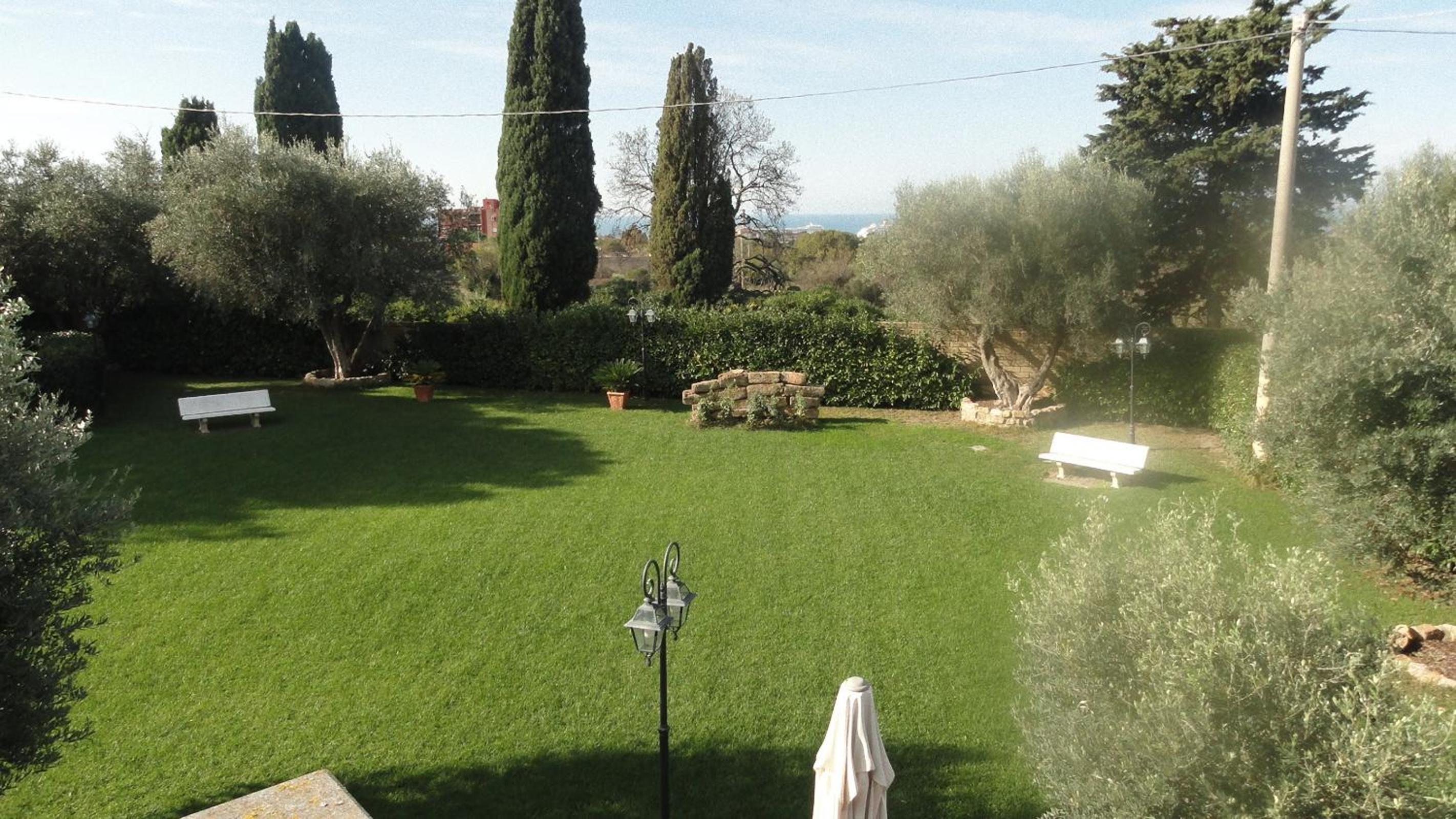 Bed and Breakfast La Corte degli Ulivi