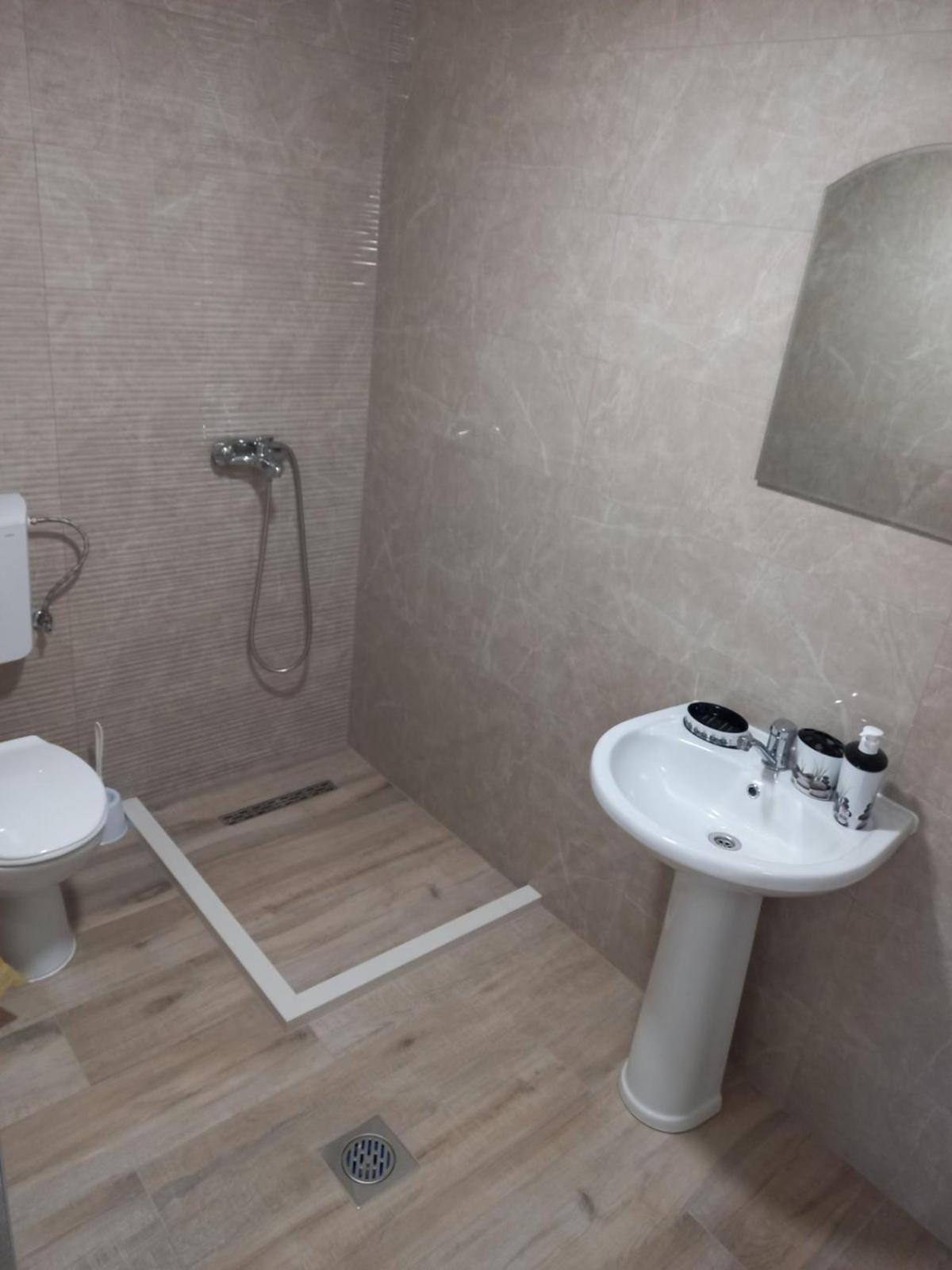 Apartmants Djekovi view 4