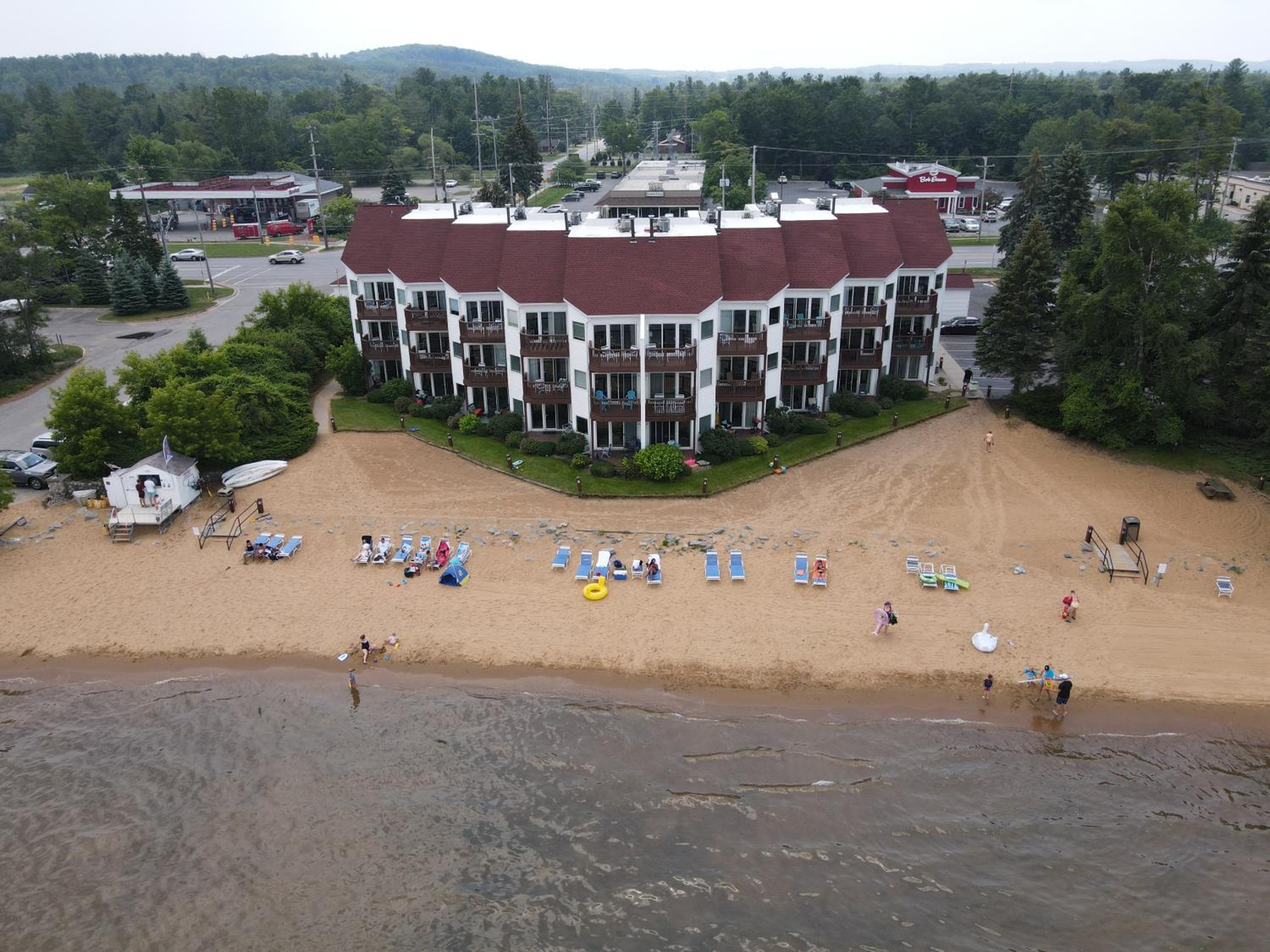 Beach Room 325 view 5