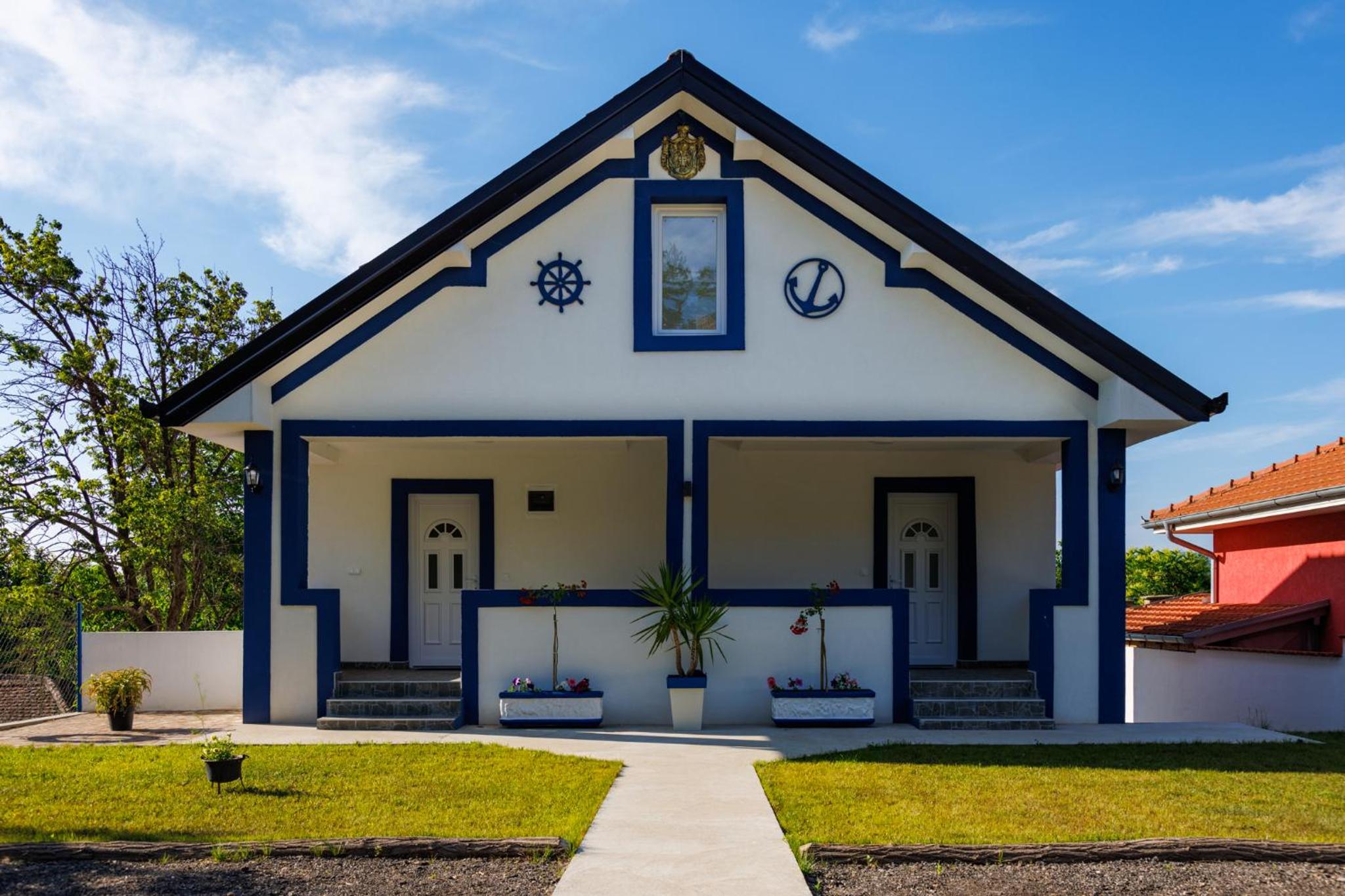 Vila Peristeron