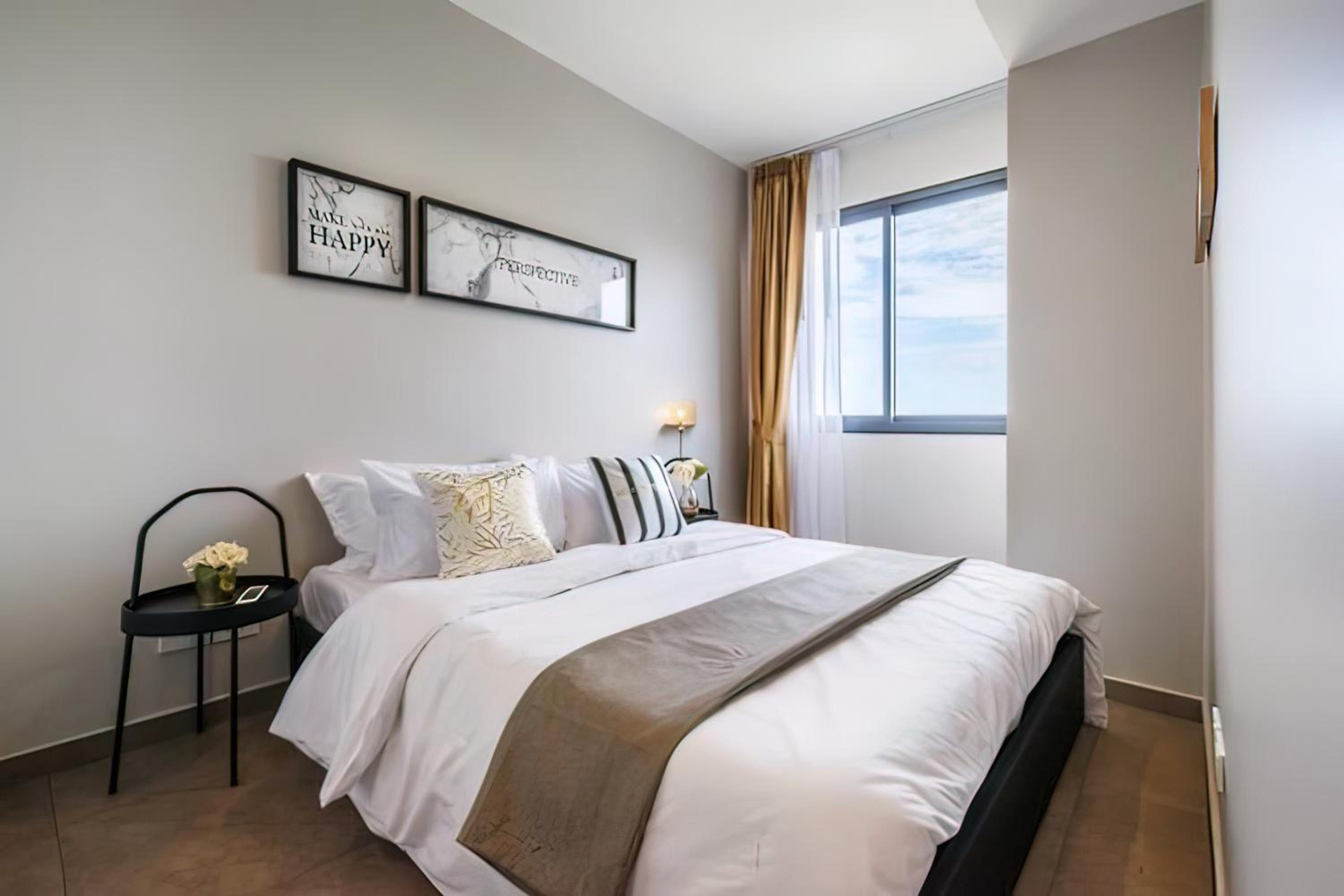 Amazingly UNIXX 2 Bedroom Condo in Pattaya