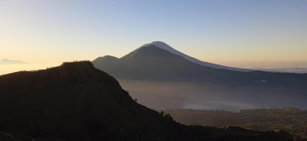 Bunbulan Hill Hostel and Cottage
