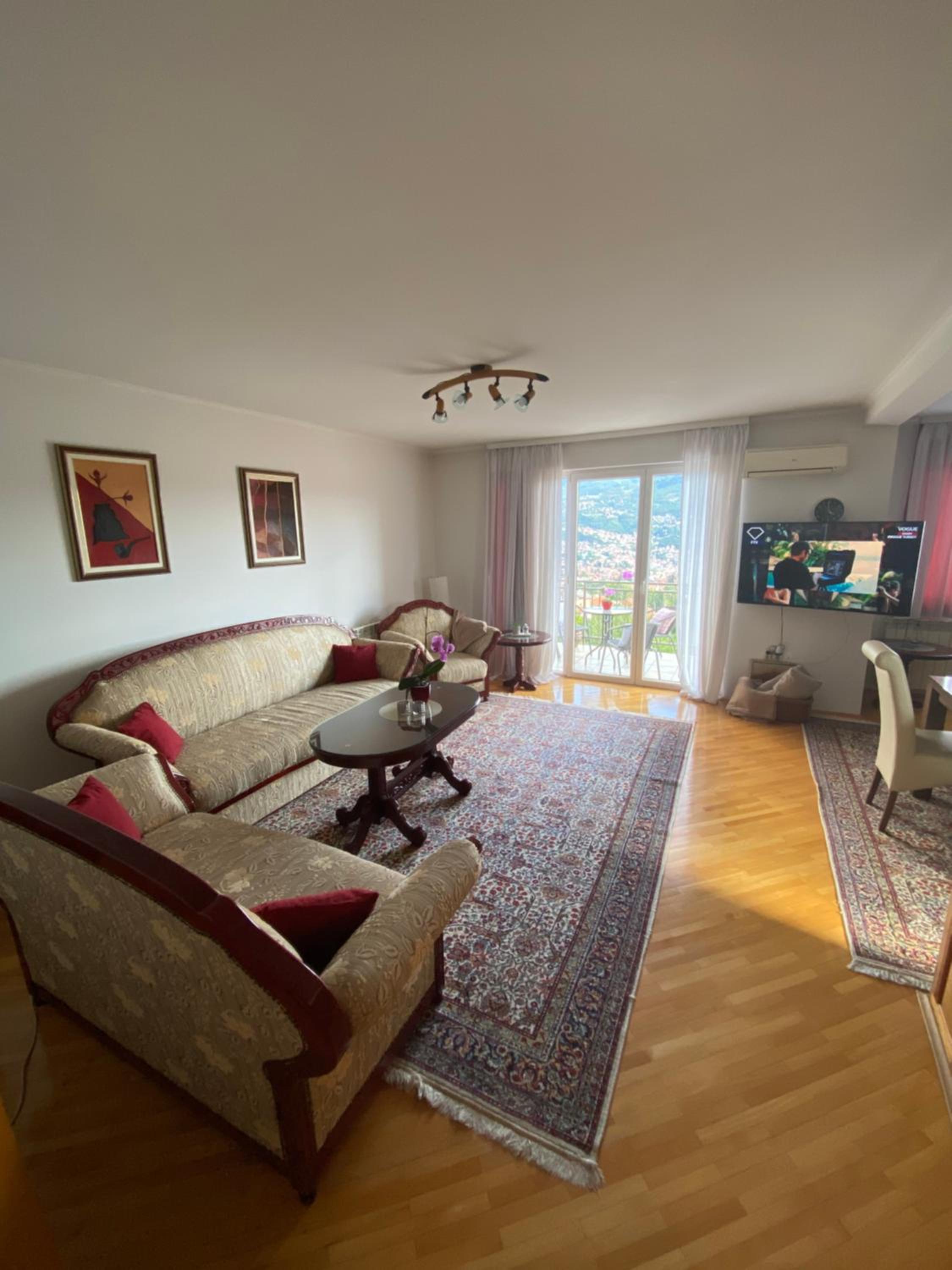 Sarajevo City View Apartment view 3