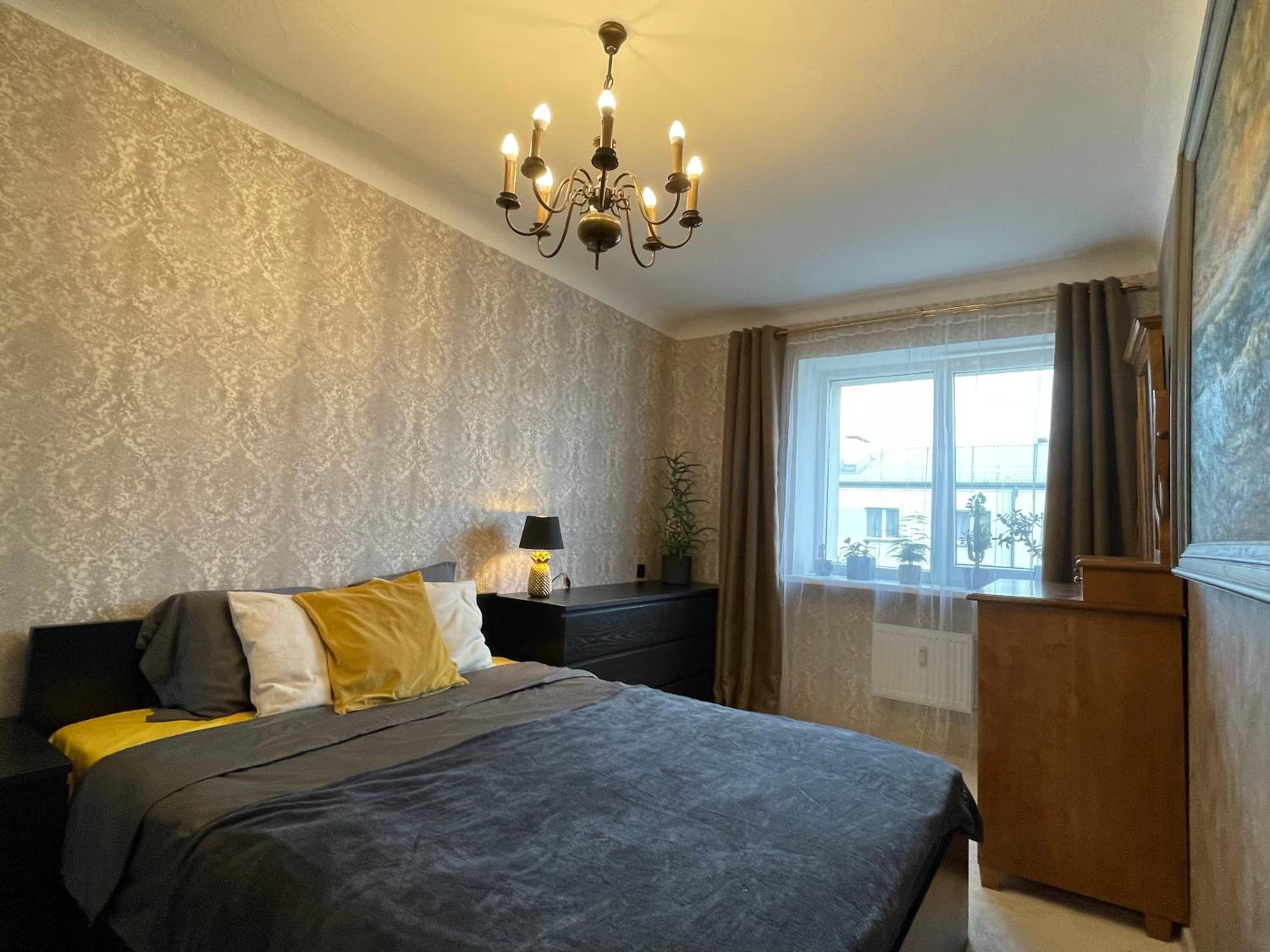 Fabulous beachside family apartment view 4