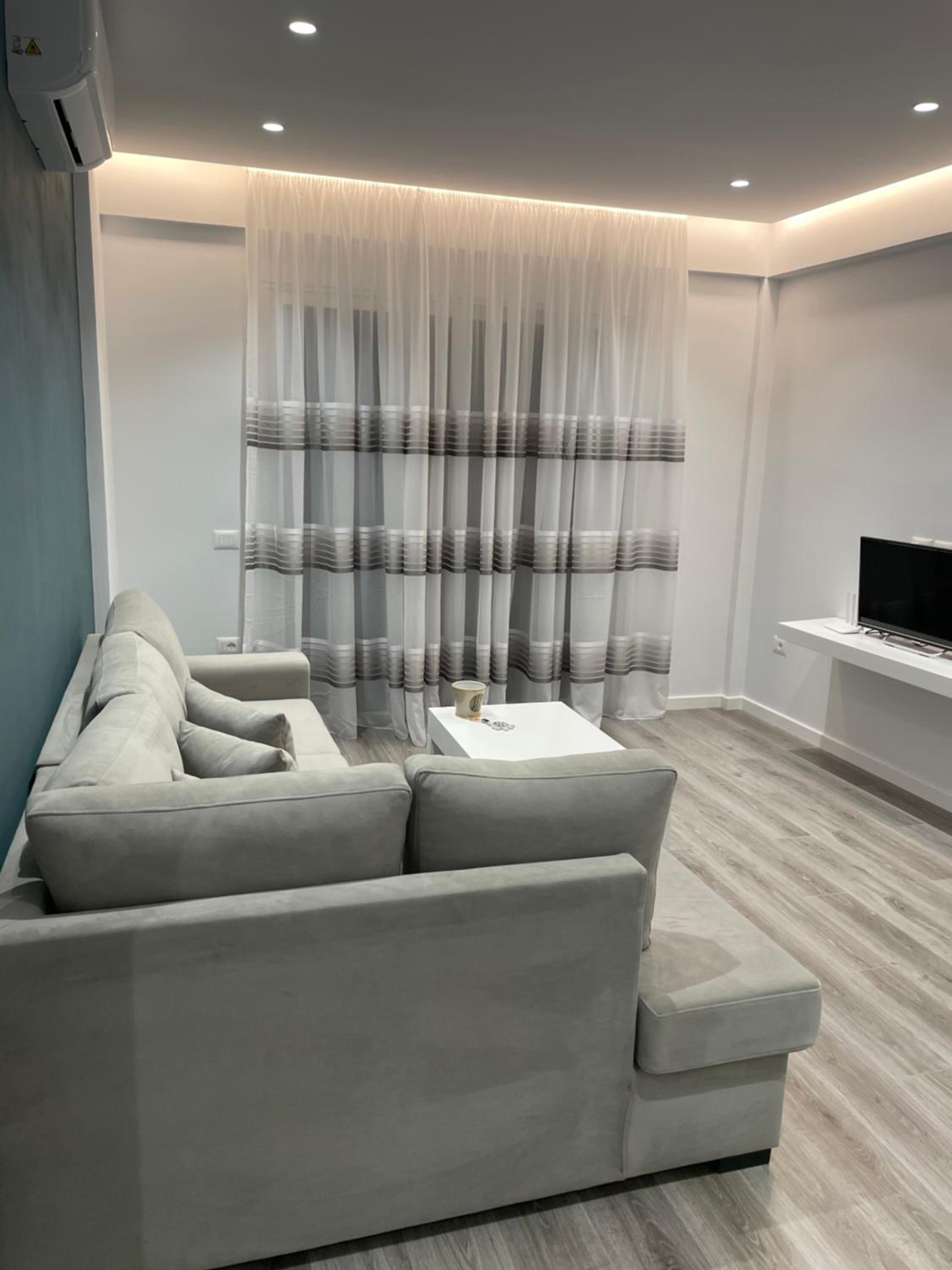 Dani's Apartments