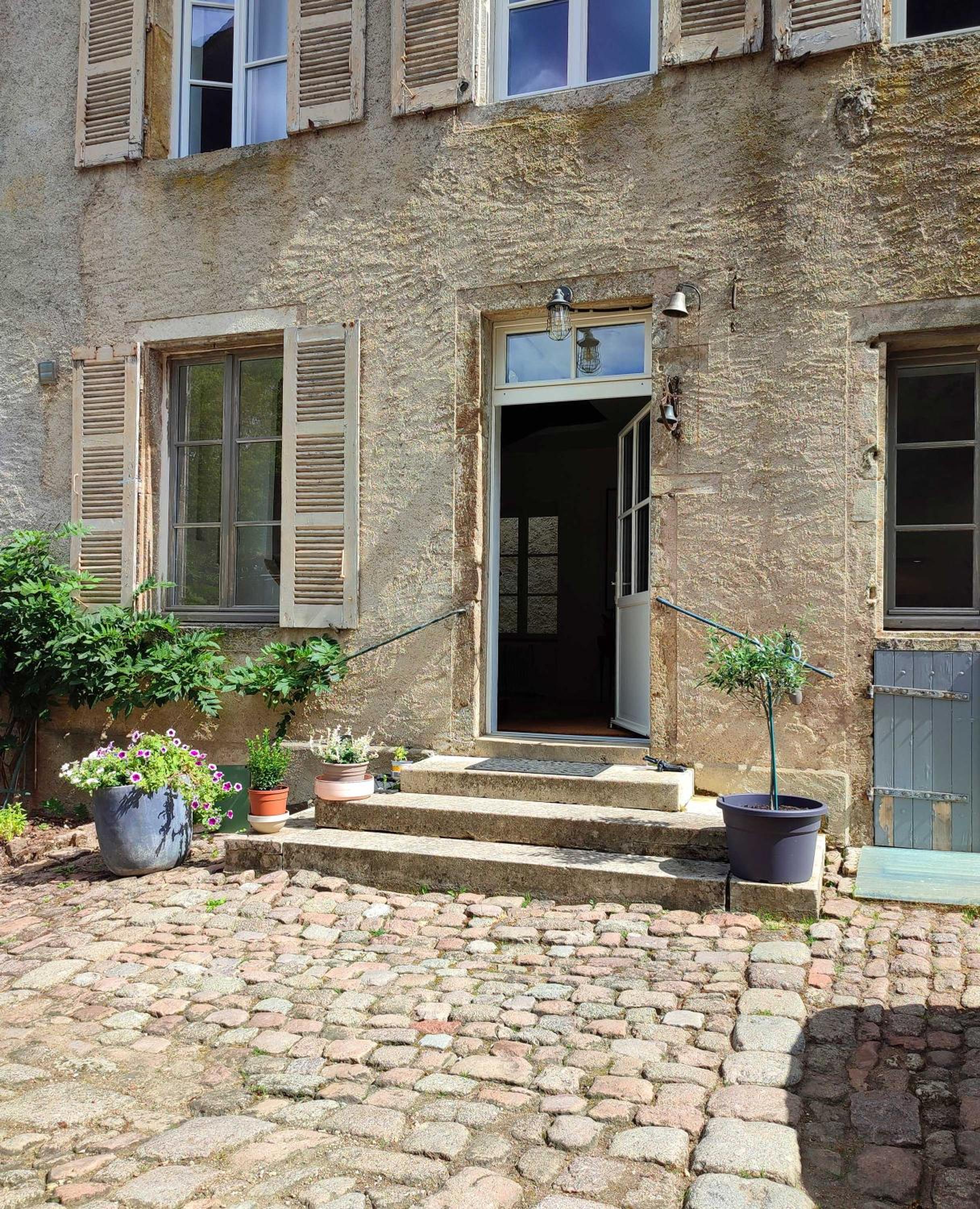 Studio - Pied à Terre Saulieu view 3