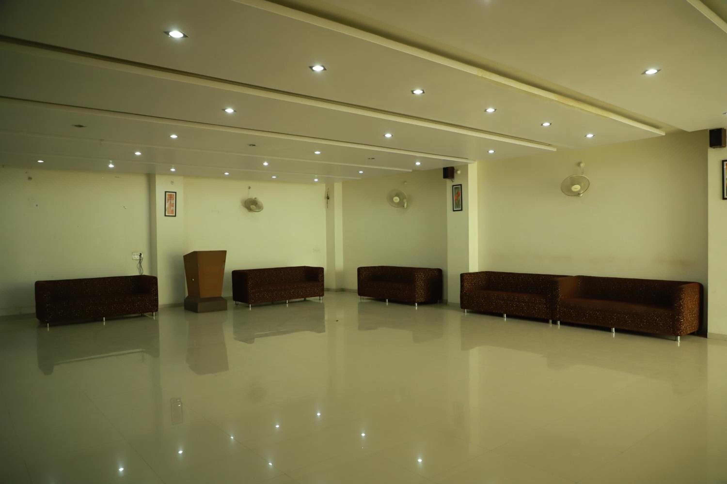 Shirdi Vacations - HOTEL SAI PASO - Property Image 8