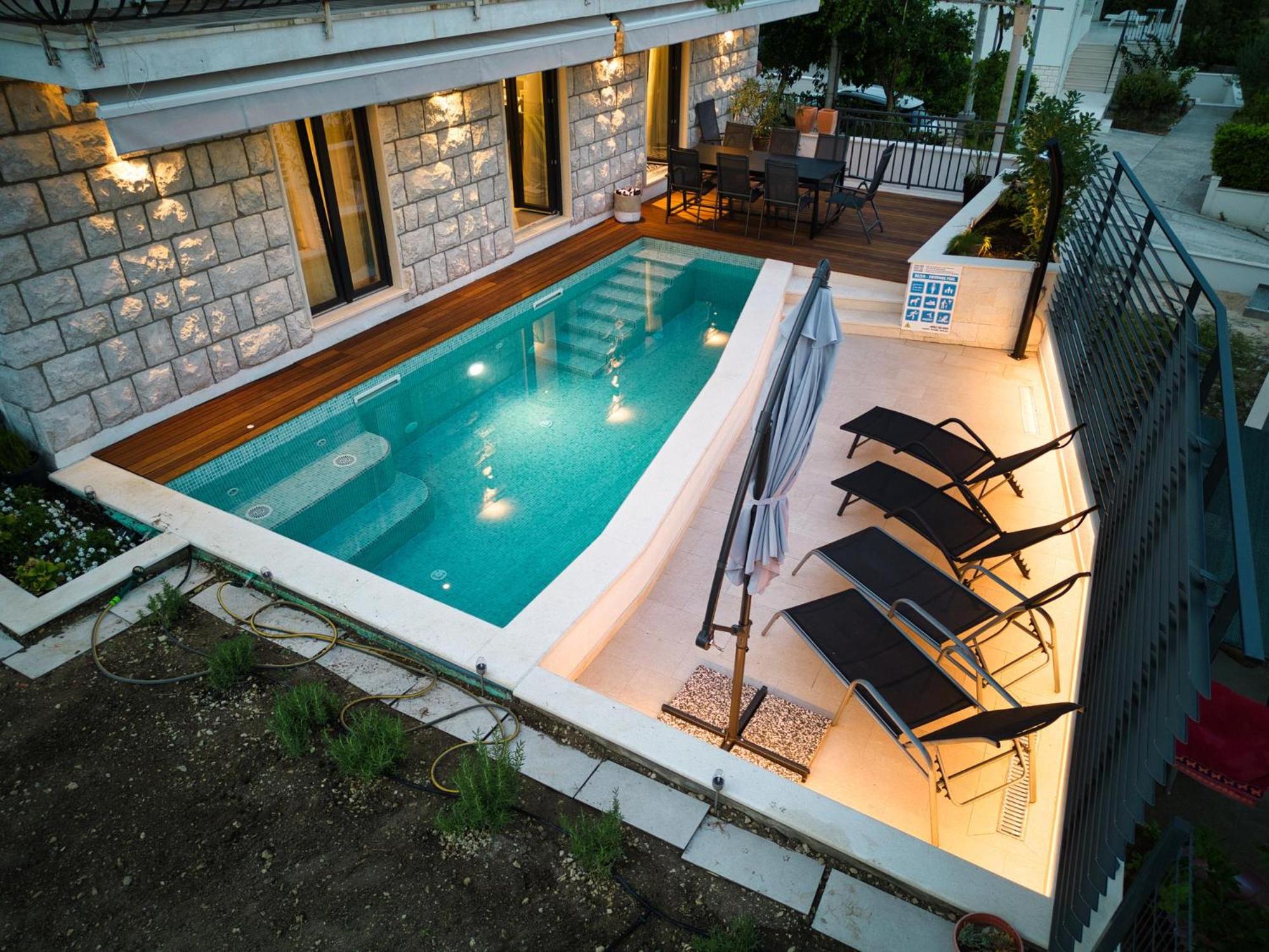 Villa Nika with private heated pool