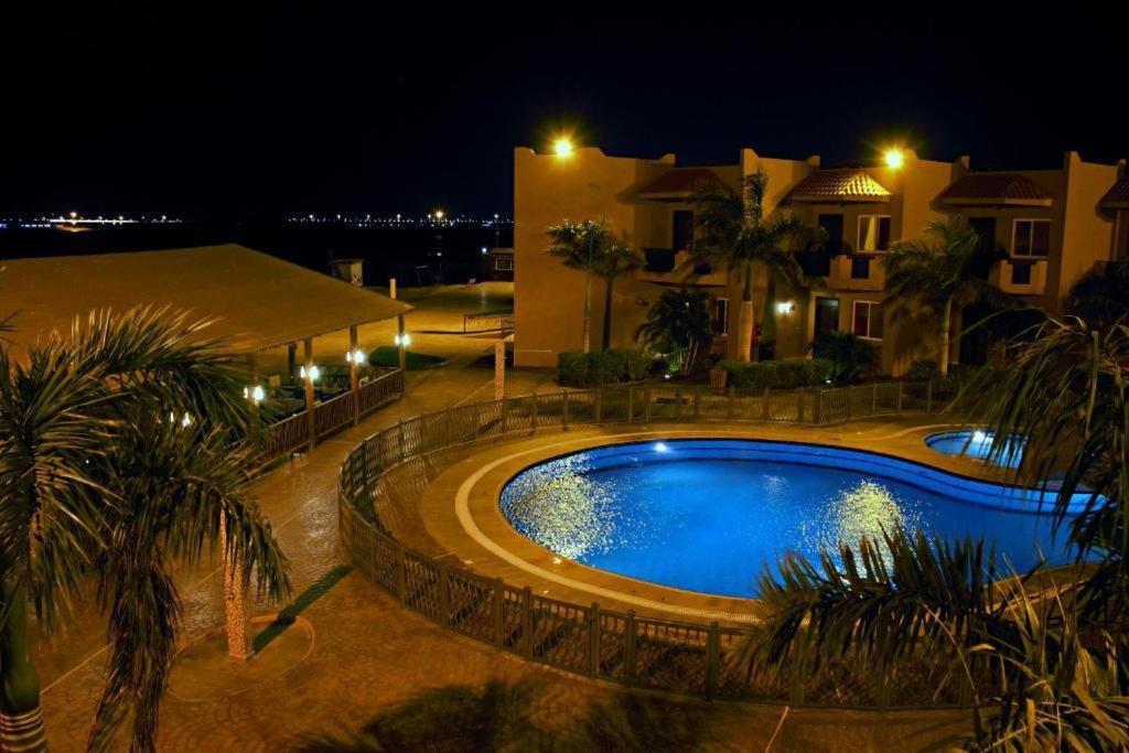 Alahlam Resort Yanbu view 3