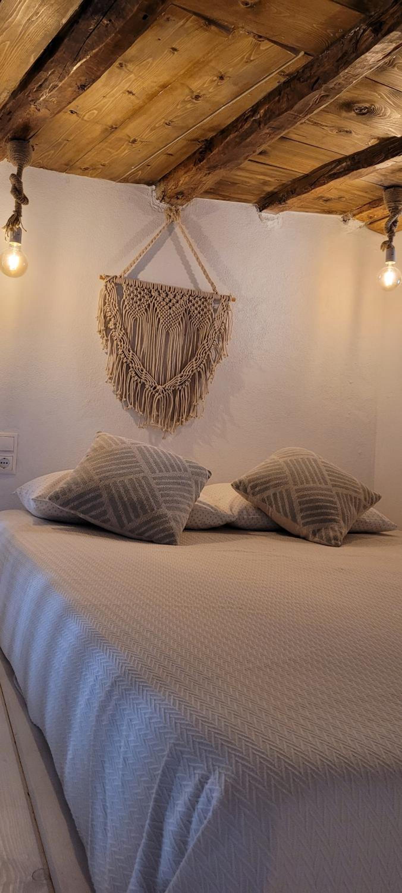 Anemone Traditional House