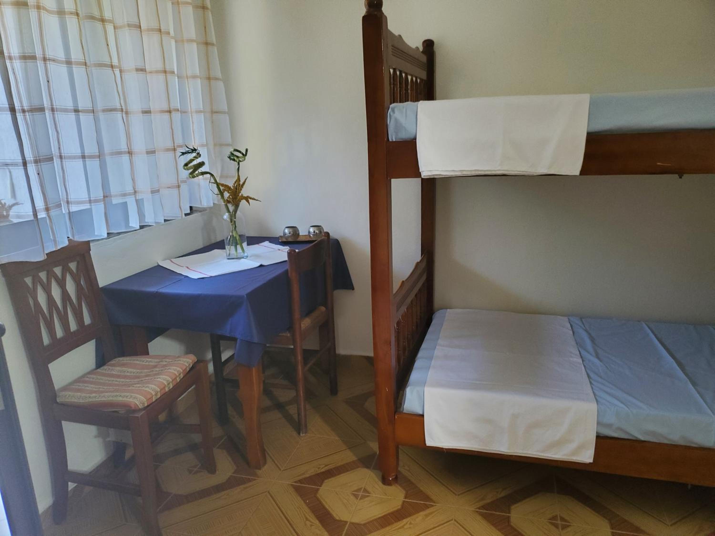 A & H Apartments Velipoje