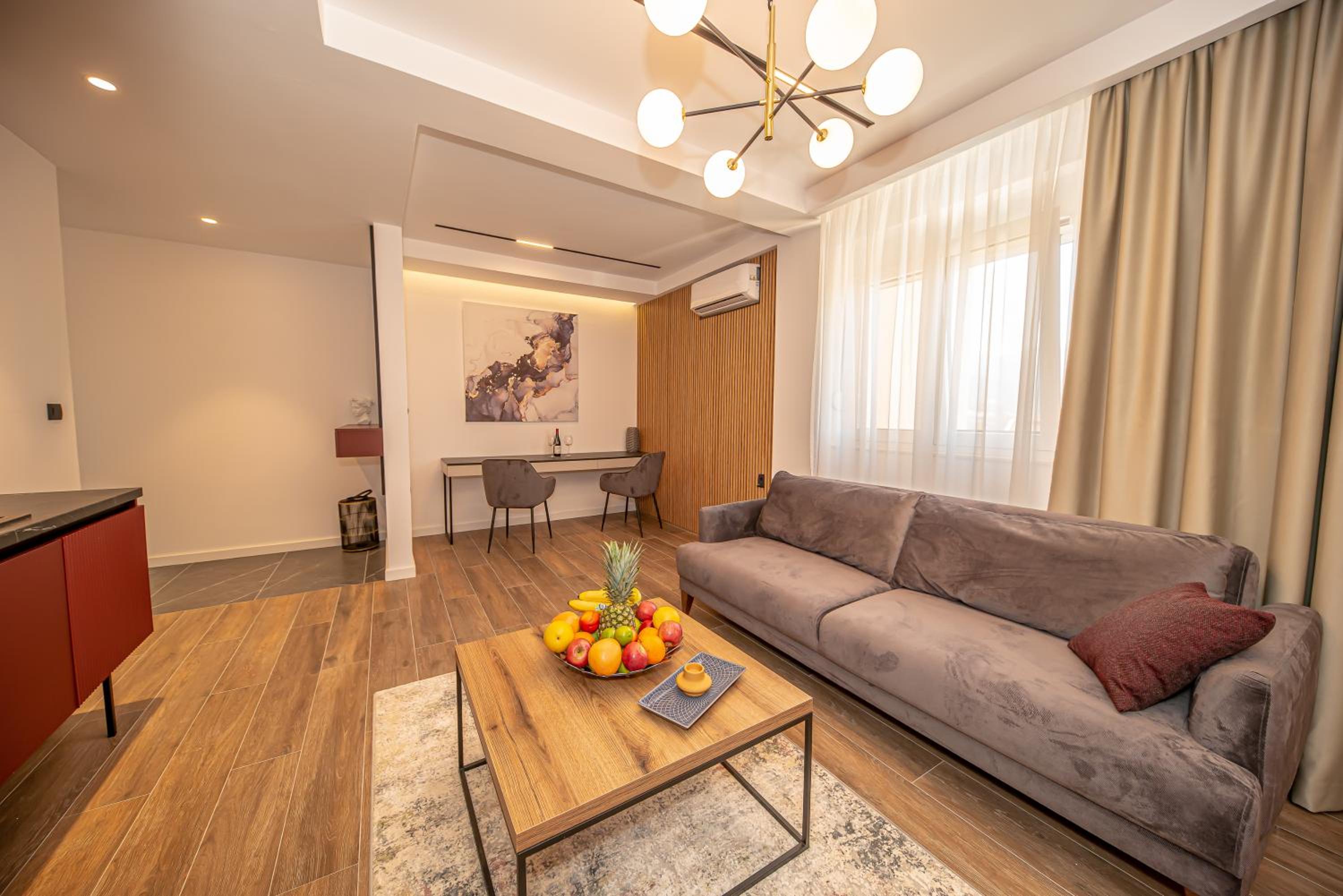 N&N Lux Guest house view 4